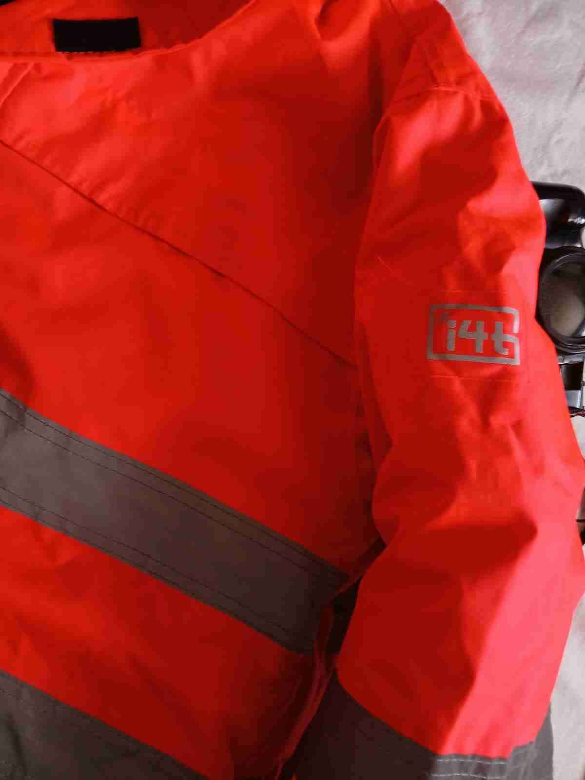 Chaqueta reflectante naranja con capucha - 4