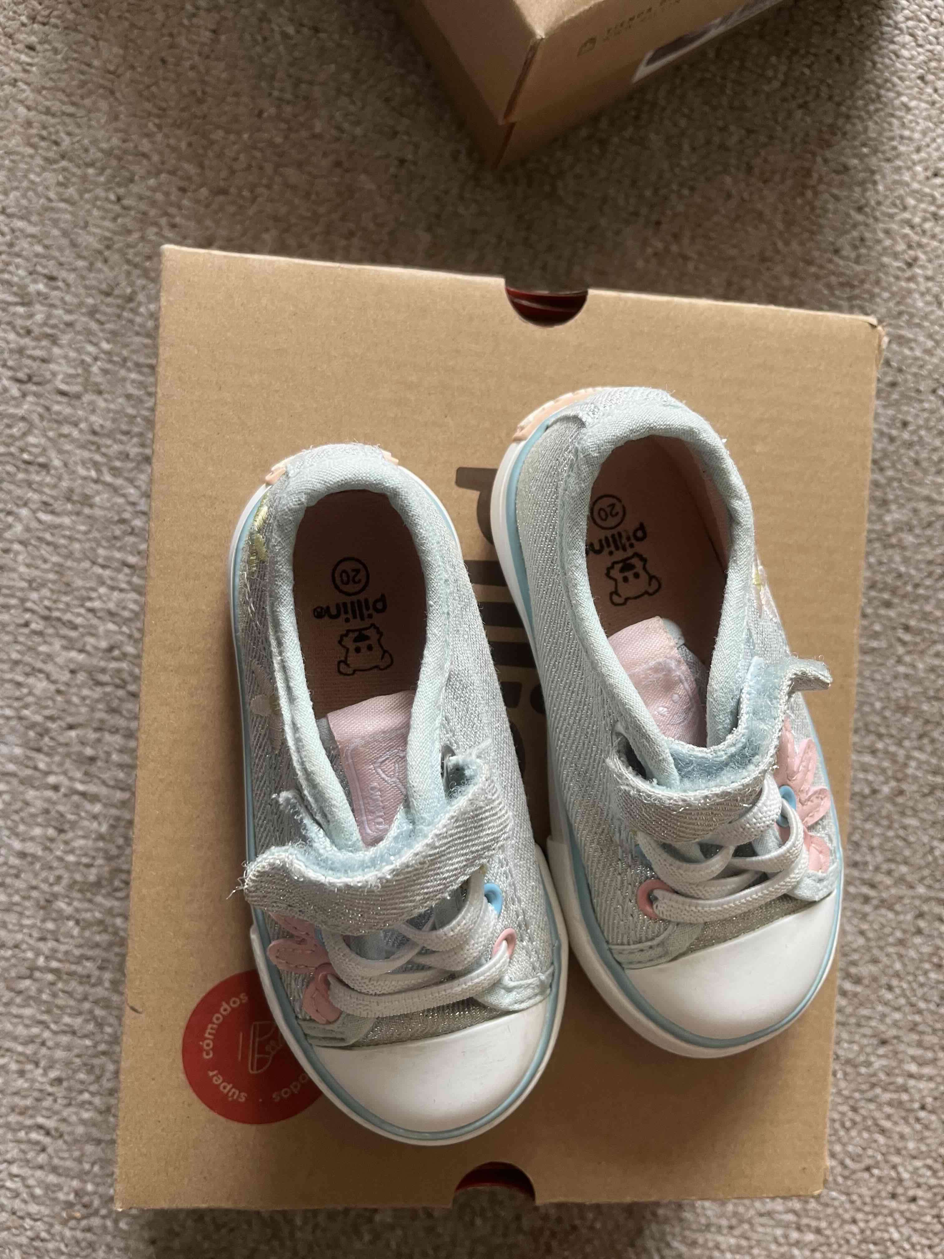 Lote de Zapatillas bebé rosadas - miniatura 6