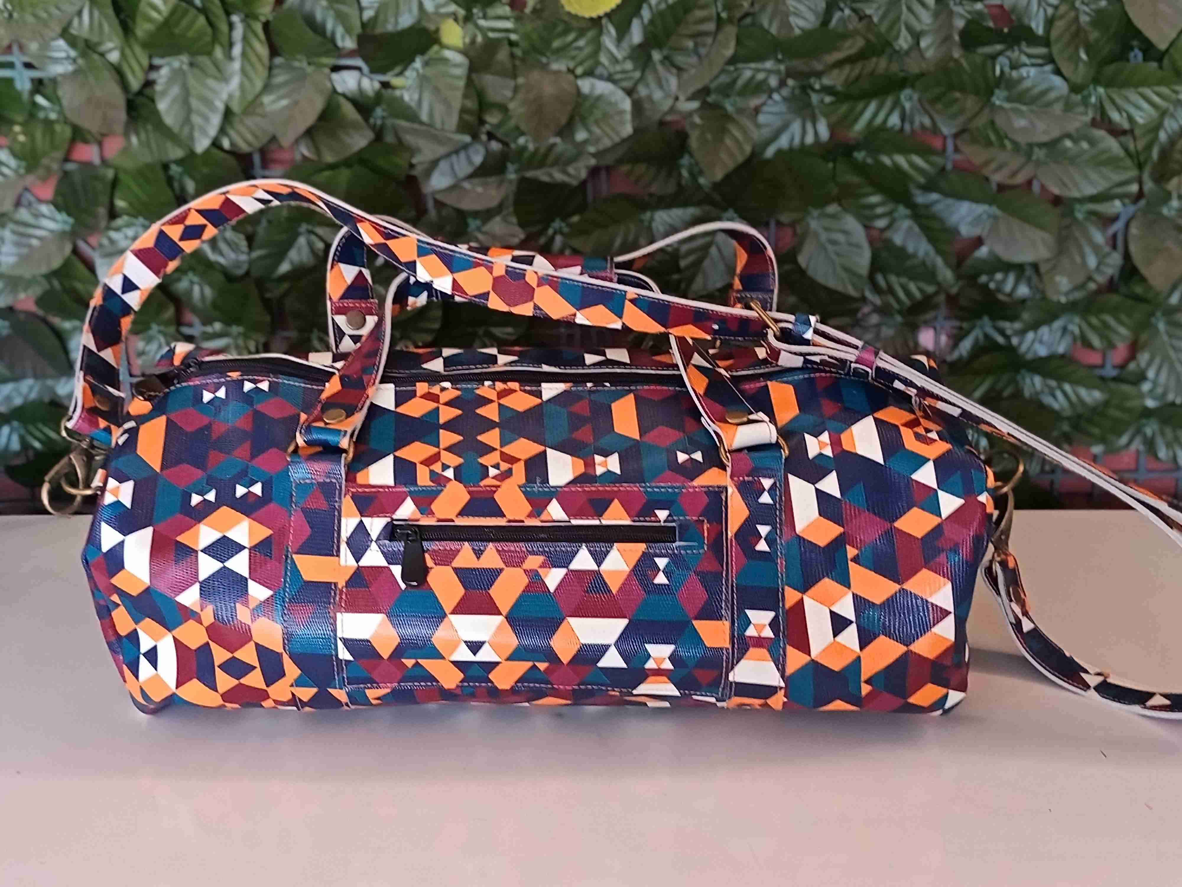 Bolso geométrico multicolor
