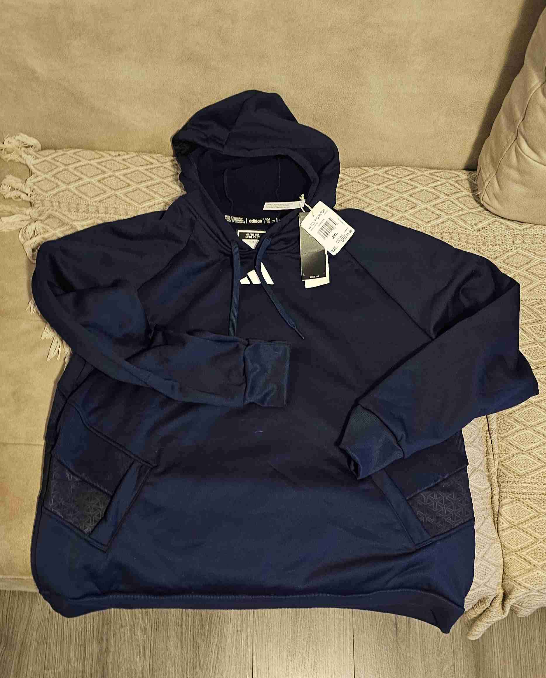 Polerón Adidas azul marino