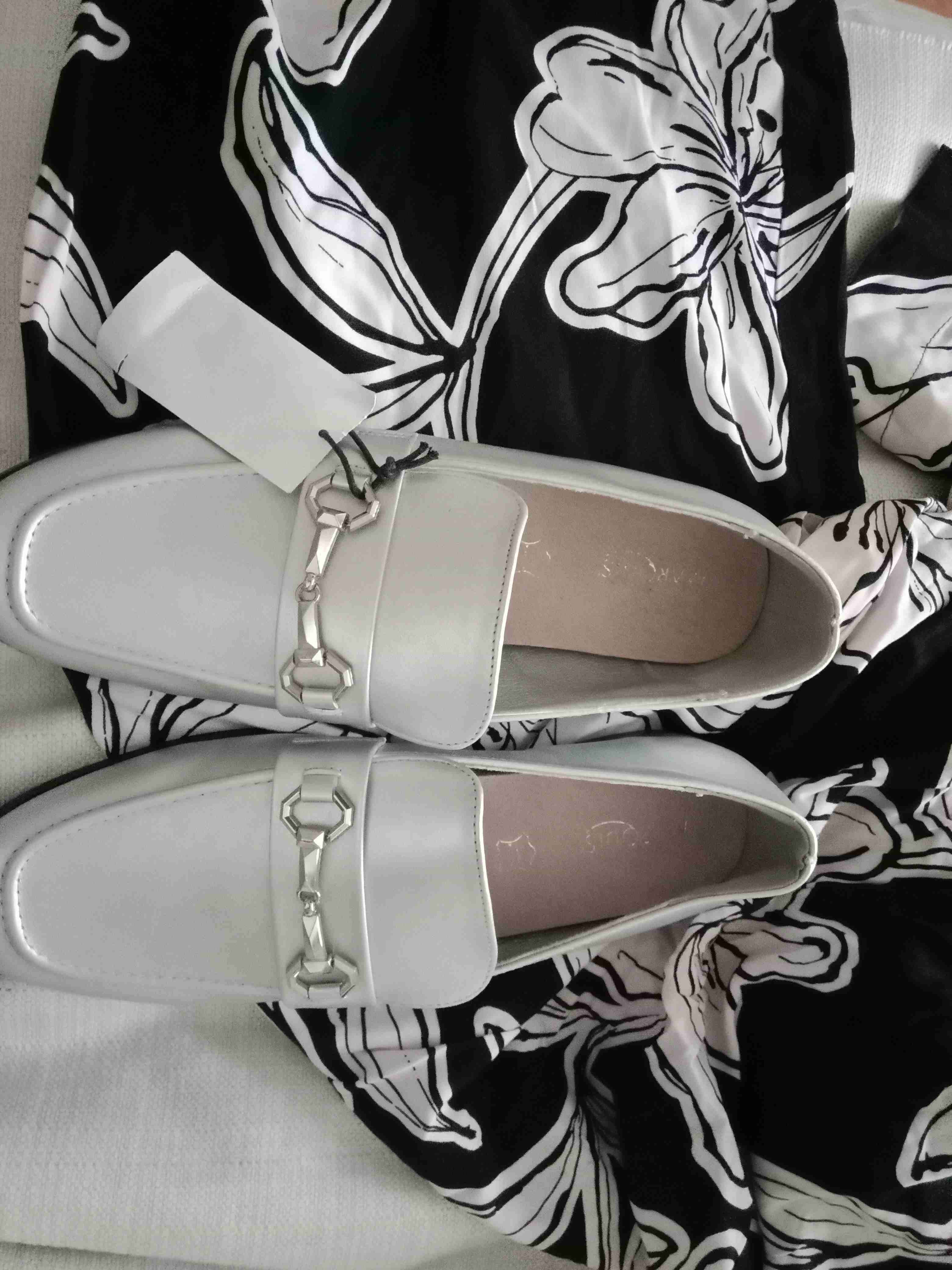 Mocasin plateado moda