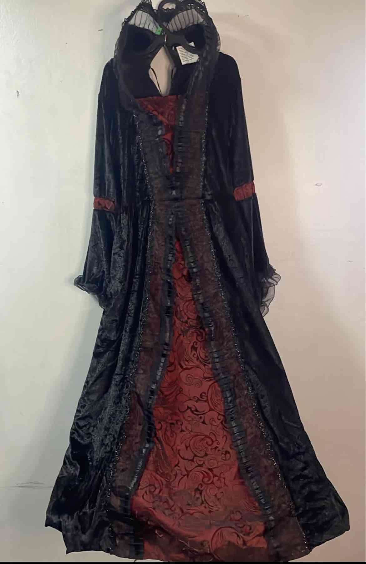 Disfraz medieval negro y rojo talla 10