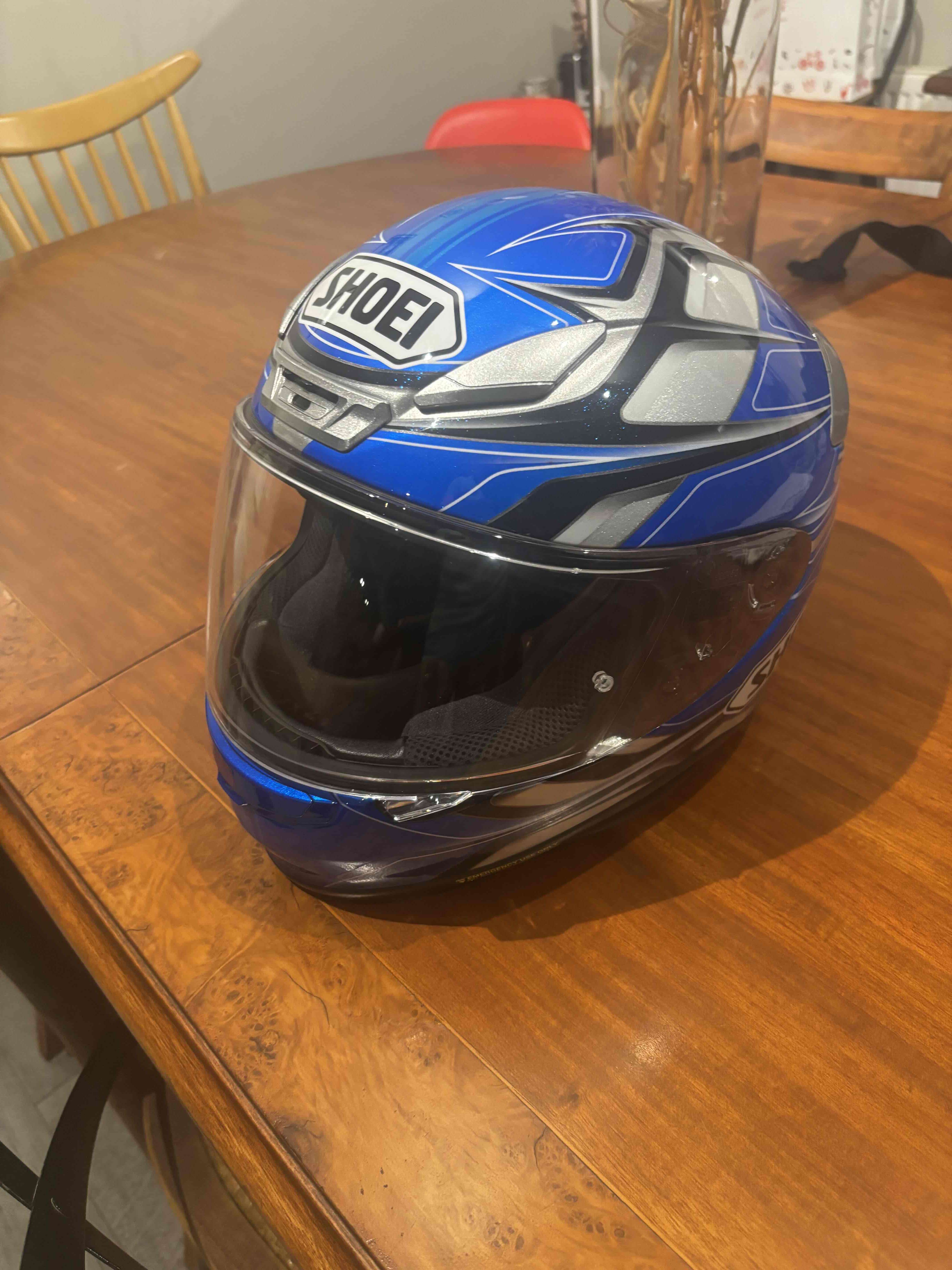 Casco Shoei Z-7 (RF-1200) - 2