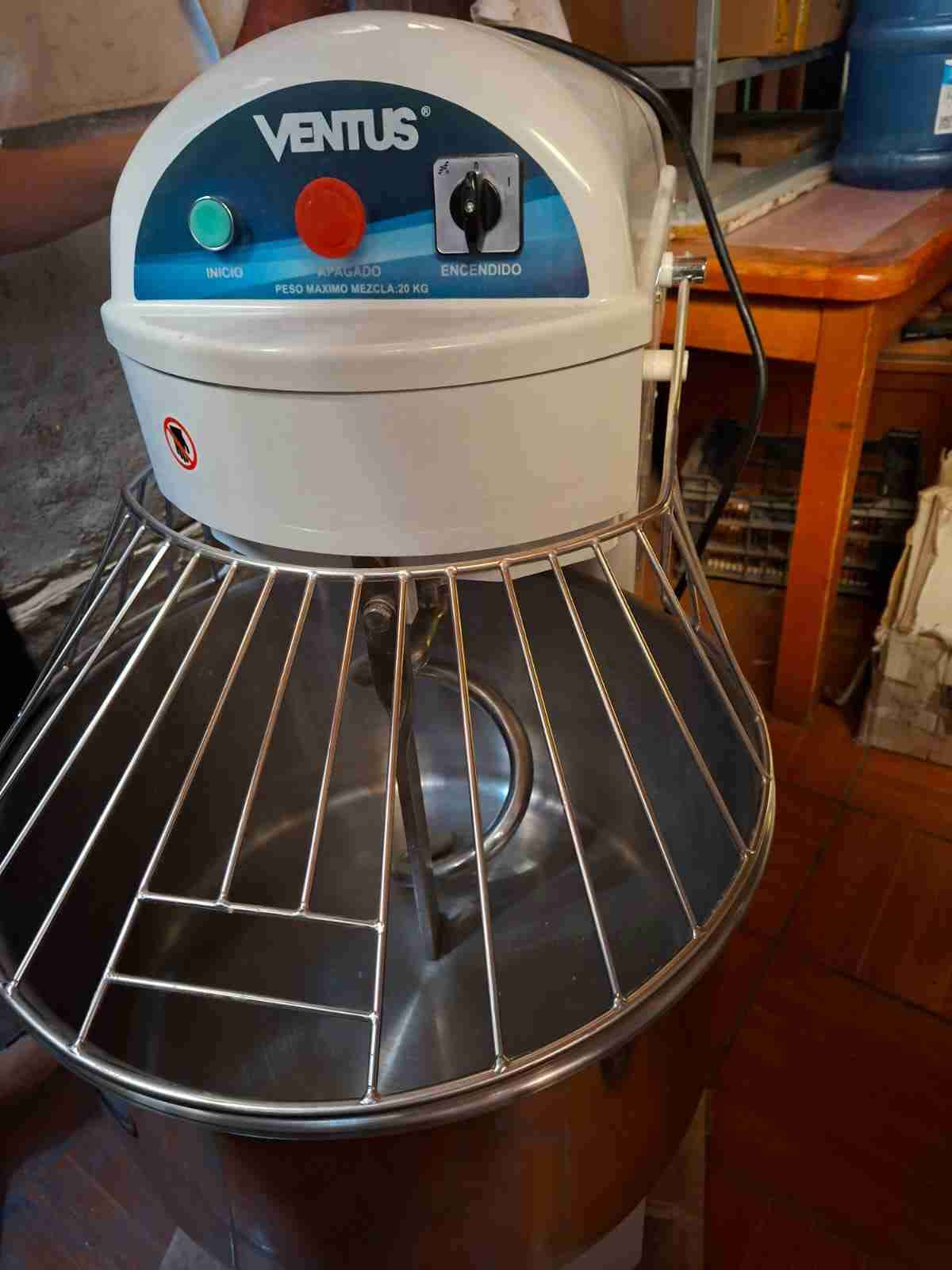 Amasadora profesional Ventus