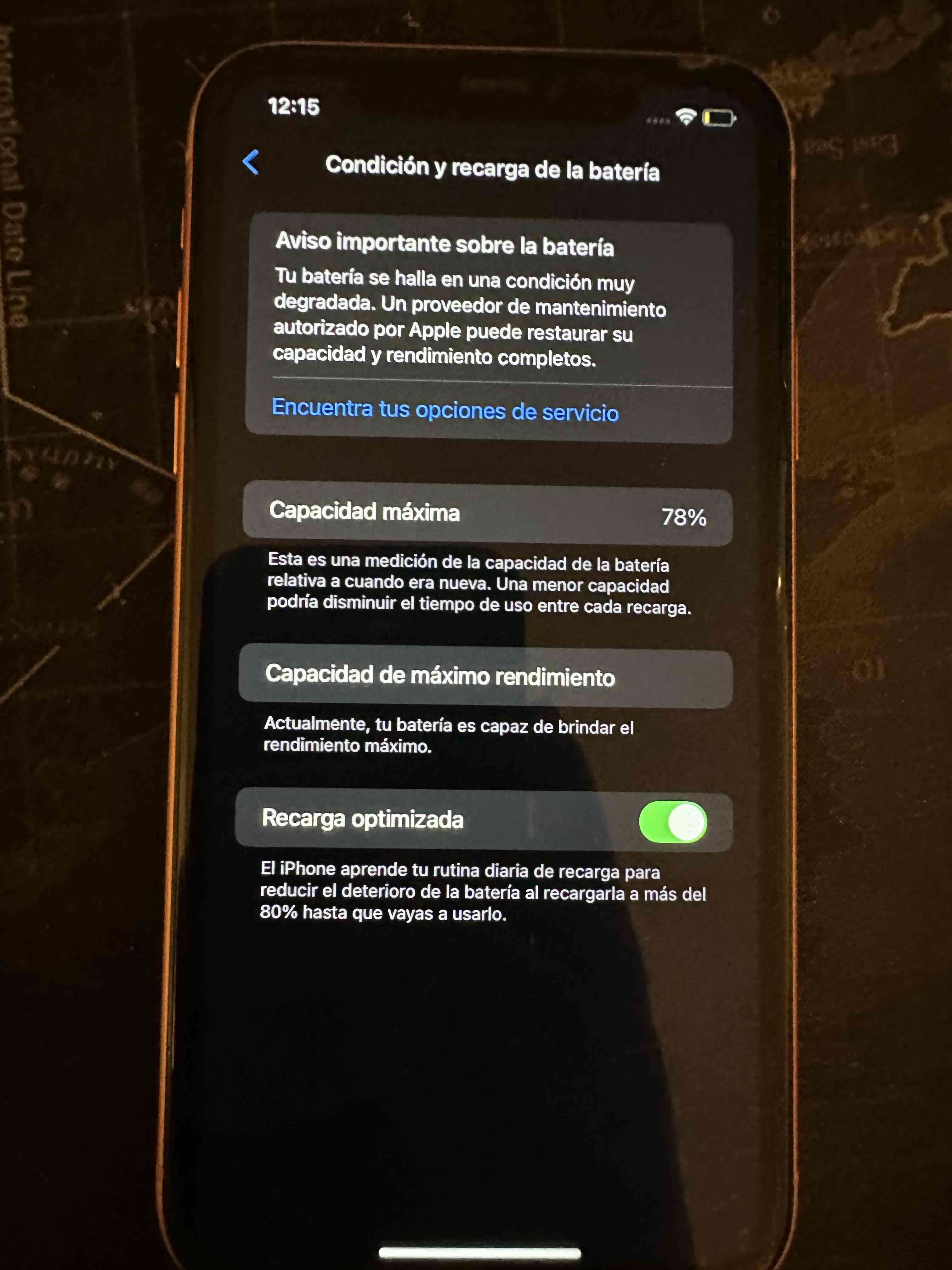 iPhone XR naranja con detalles - miniatura 4