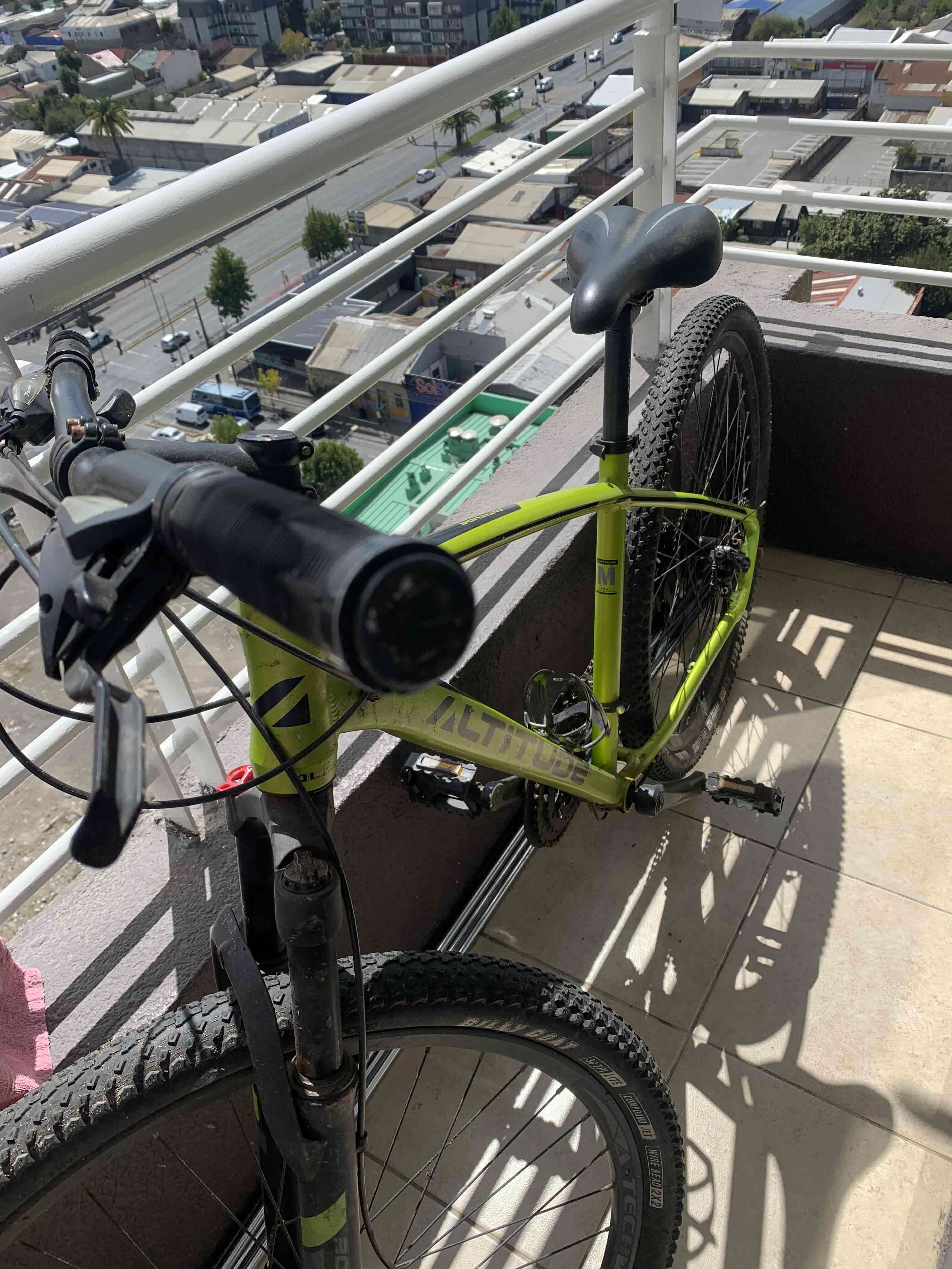 Bicicleta altitude 29 - miniatura 2