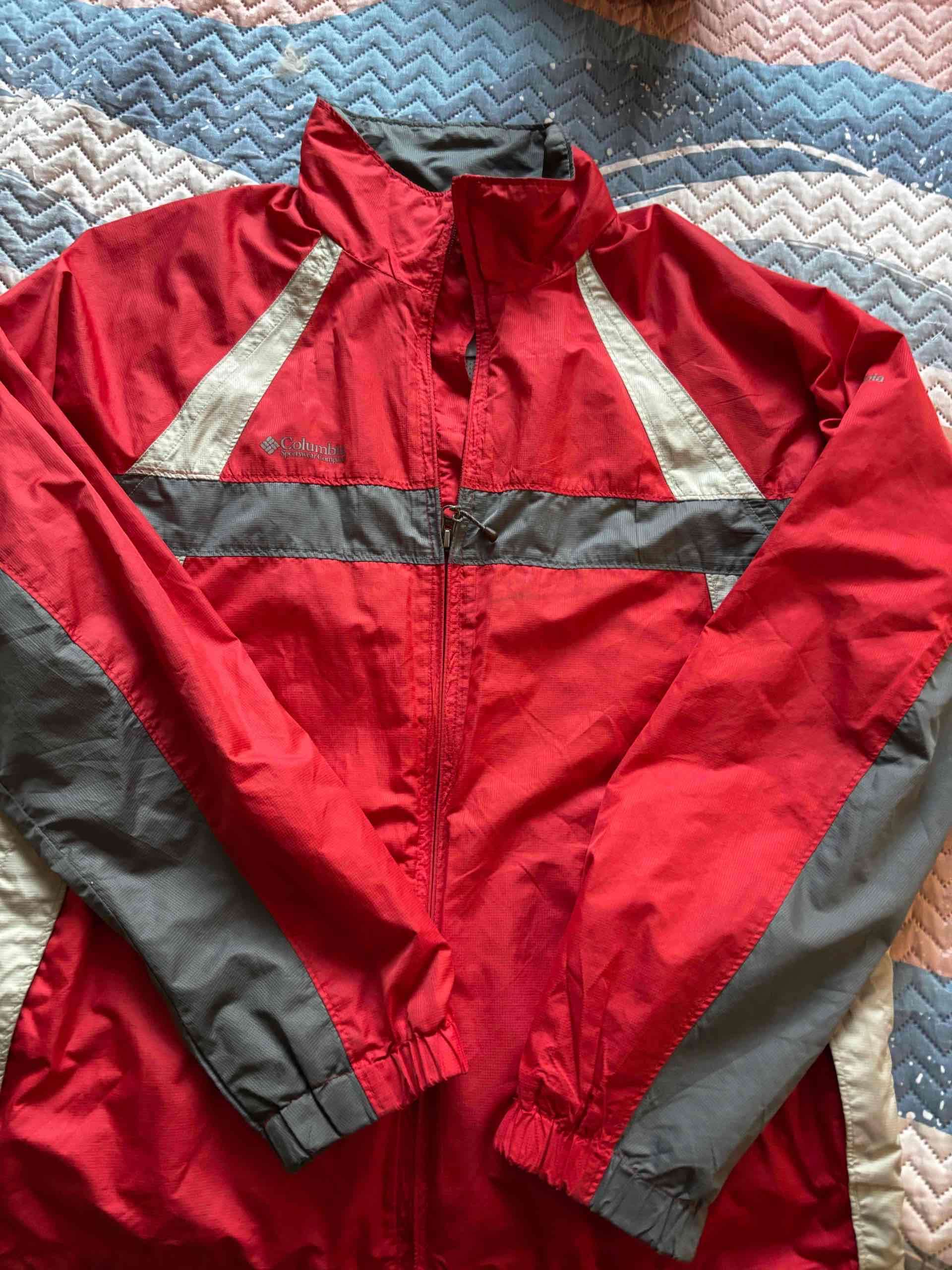 Chaqueta Columbia roja y gris talla M - miniatura 2