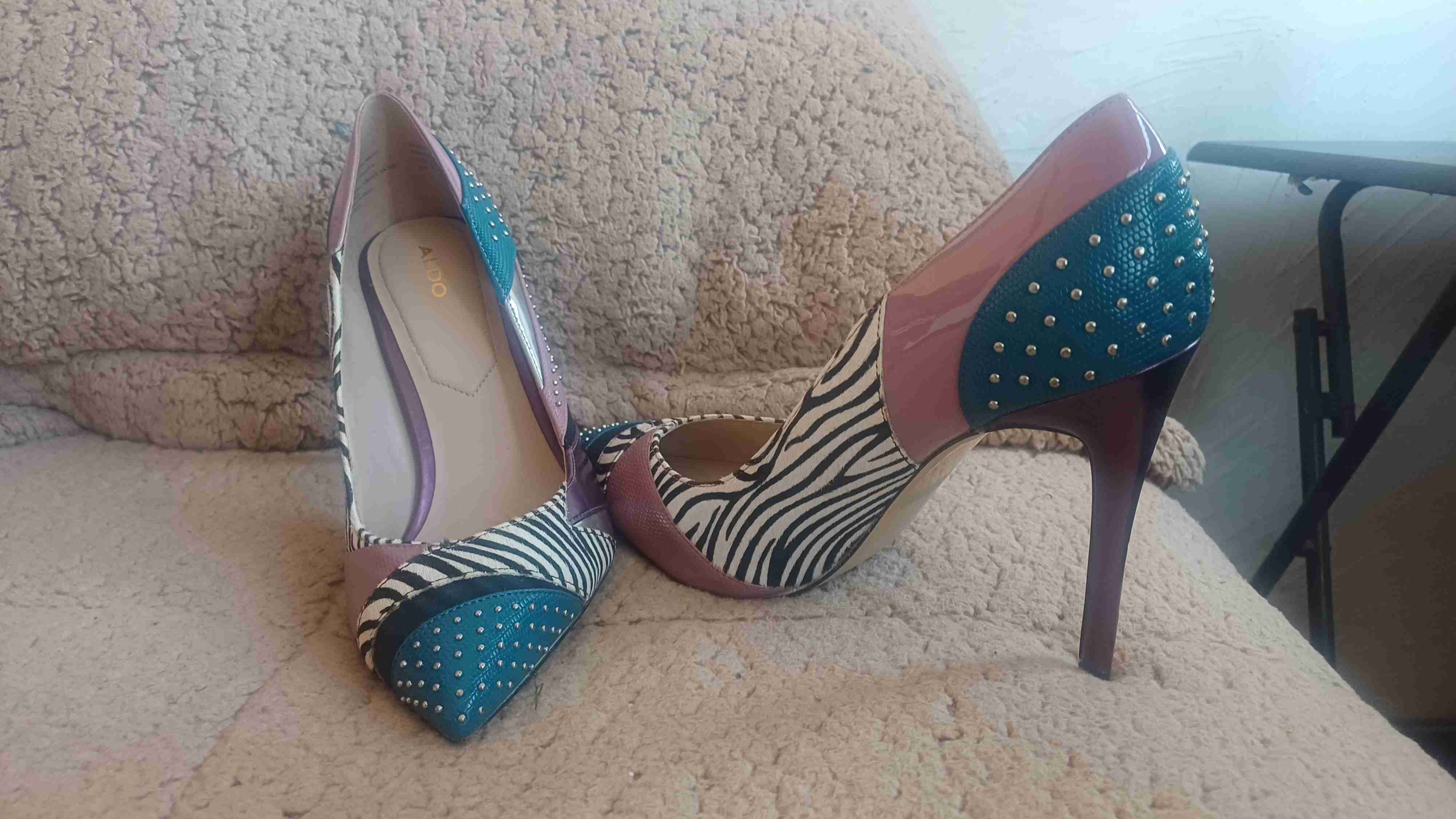 Tacones altos animal print - miniatura 4