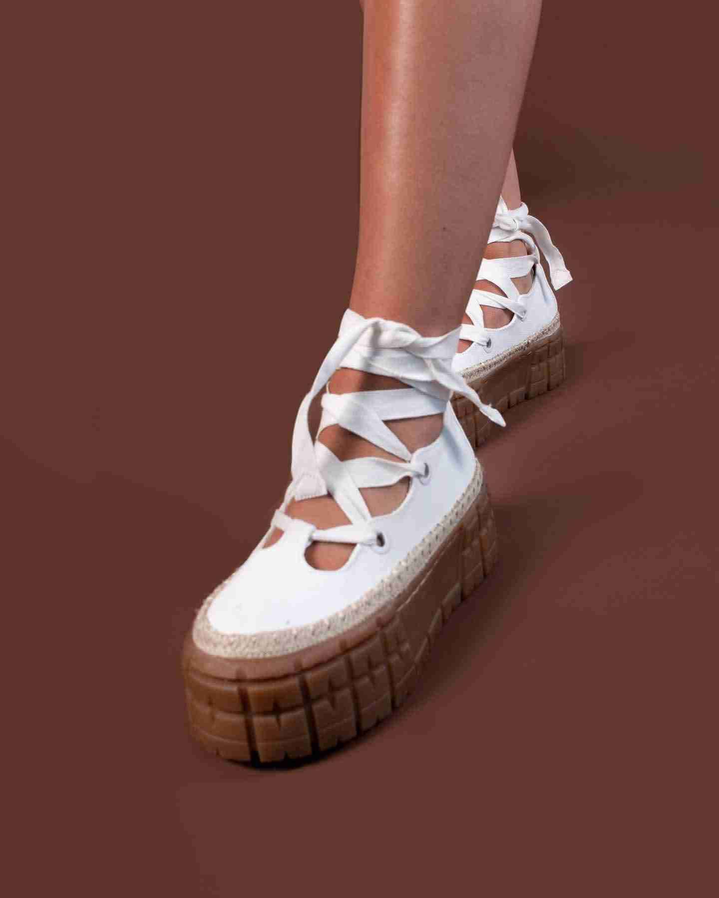 Zapatos plataforma blancos