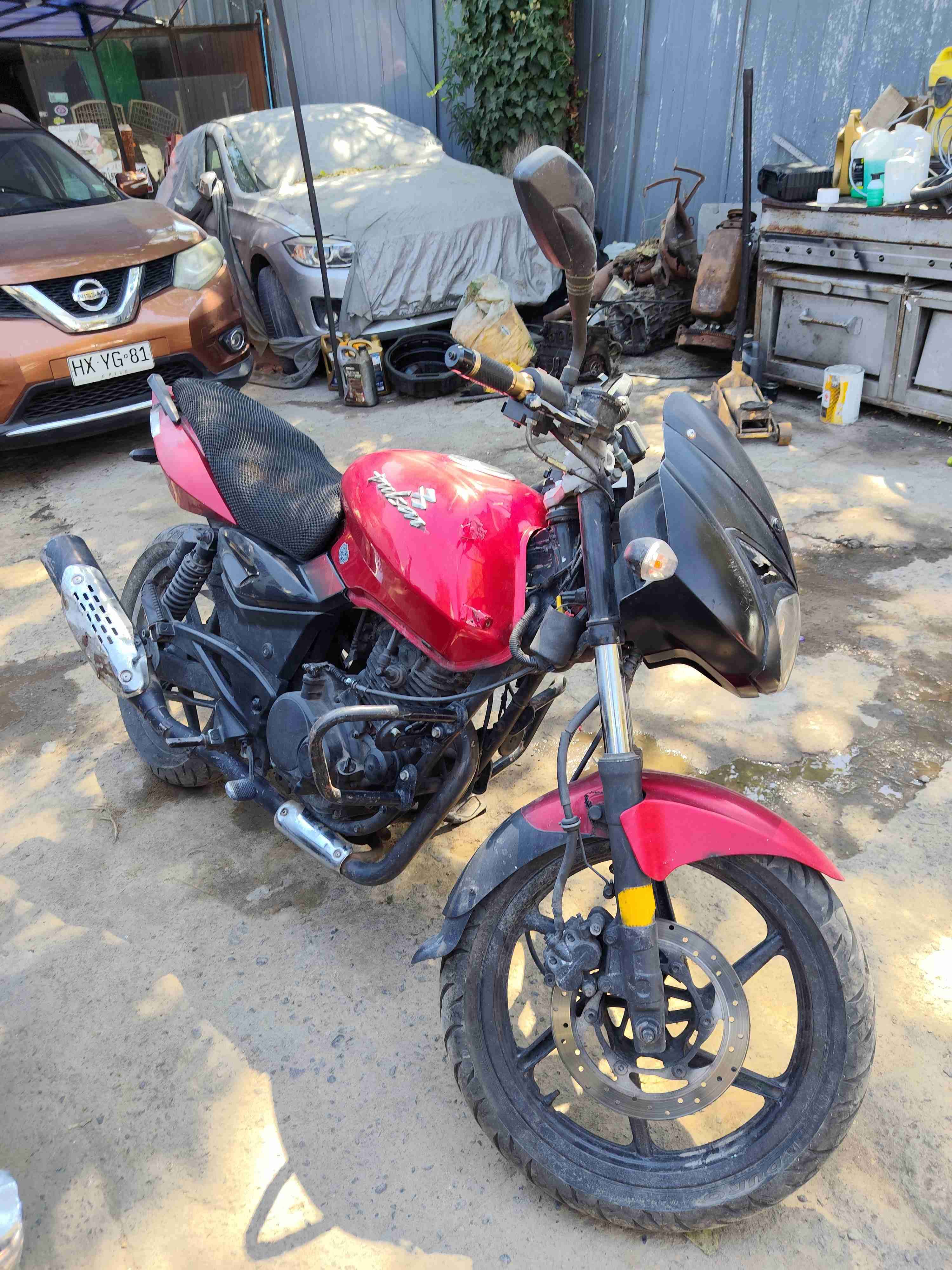 Motocicleta bajaj pulsar 180