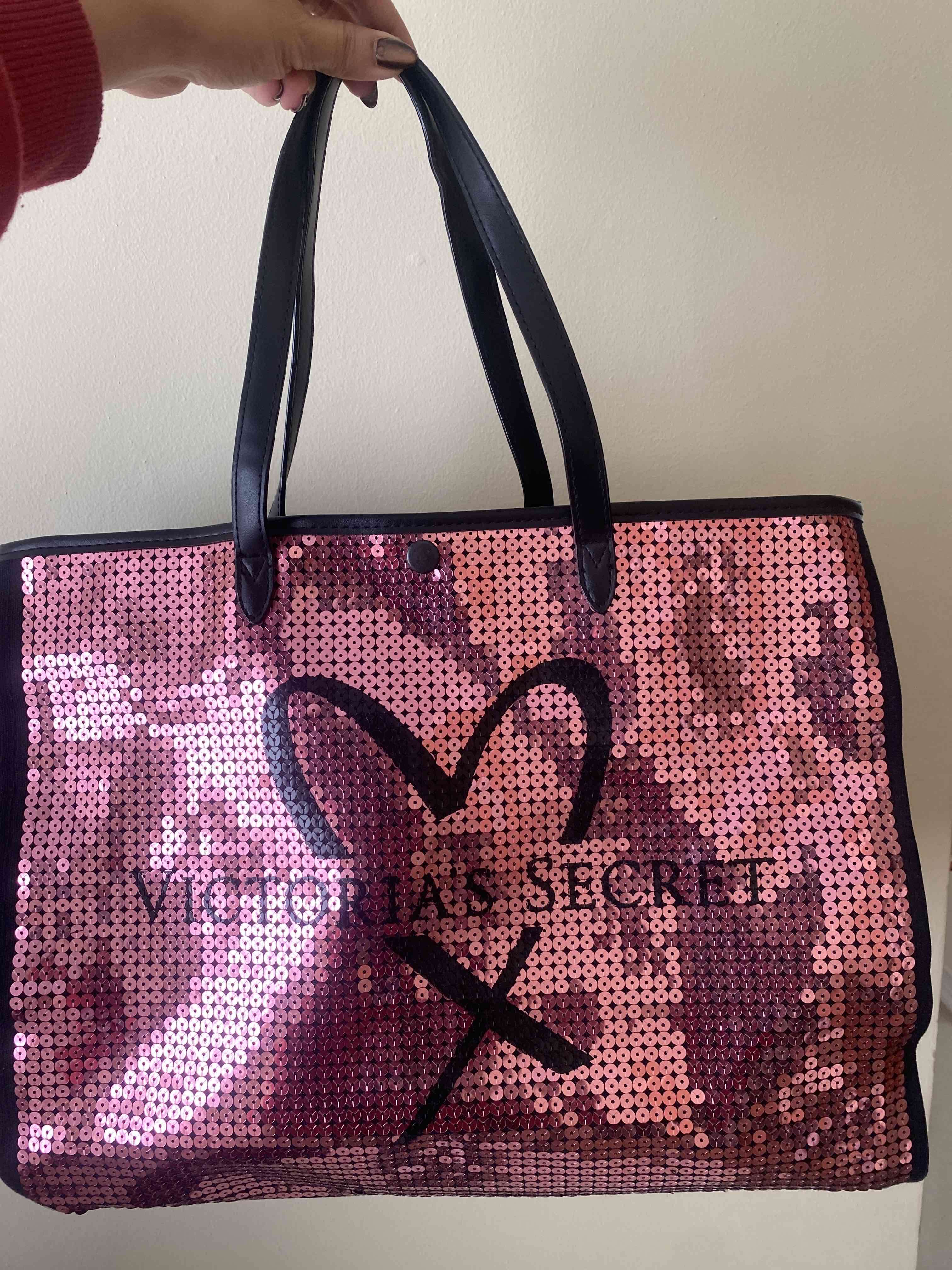 Bolso Victoria's Secret con lentejuelas