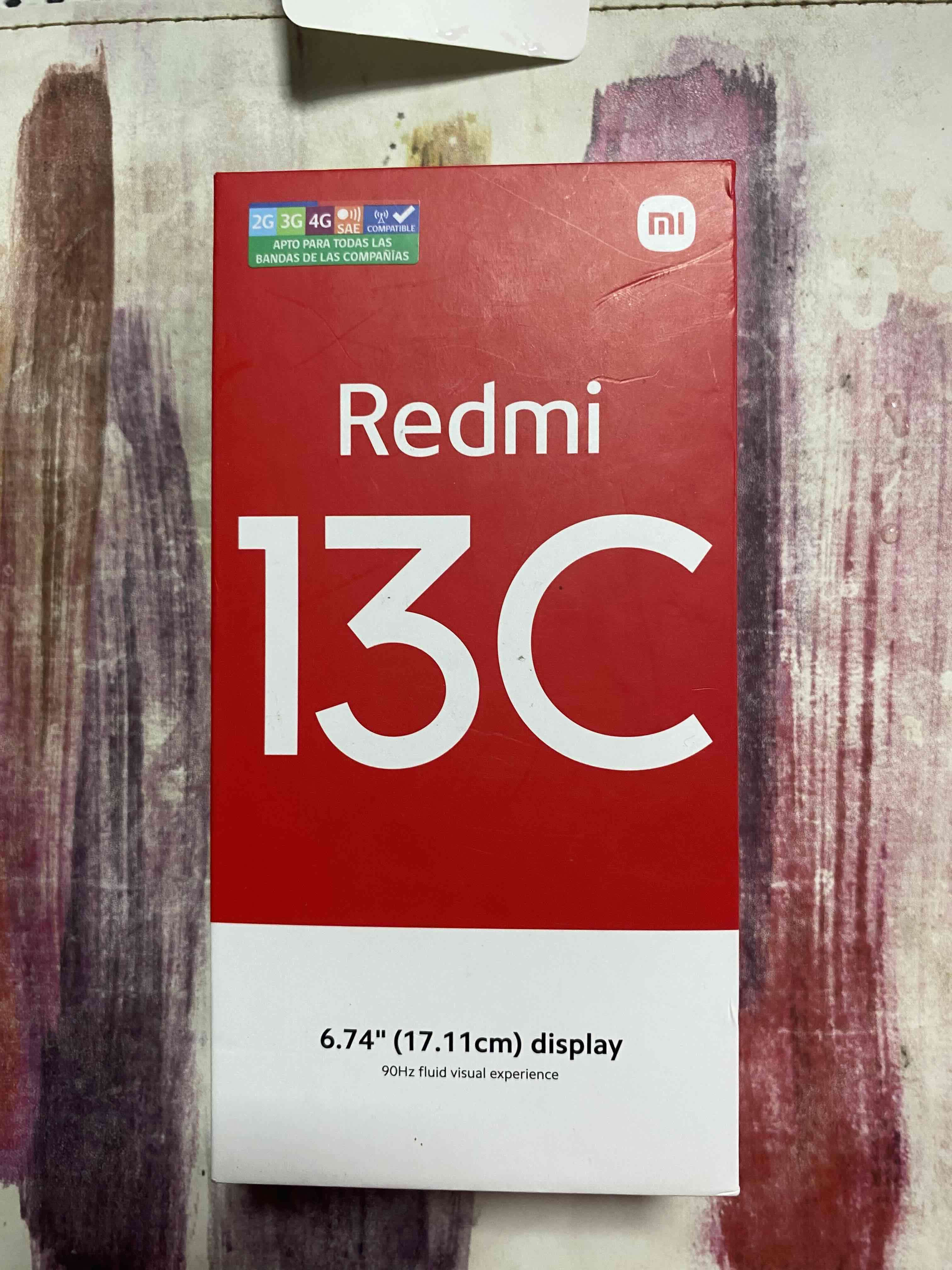Smartphone Redmi 13C nuevo