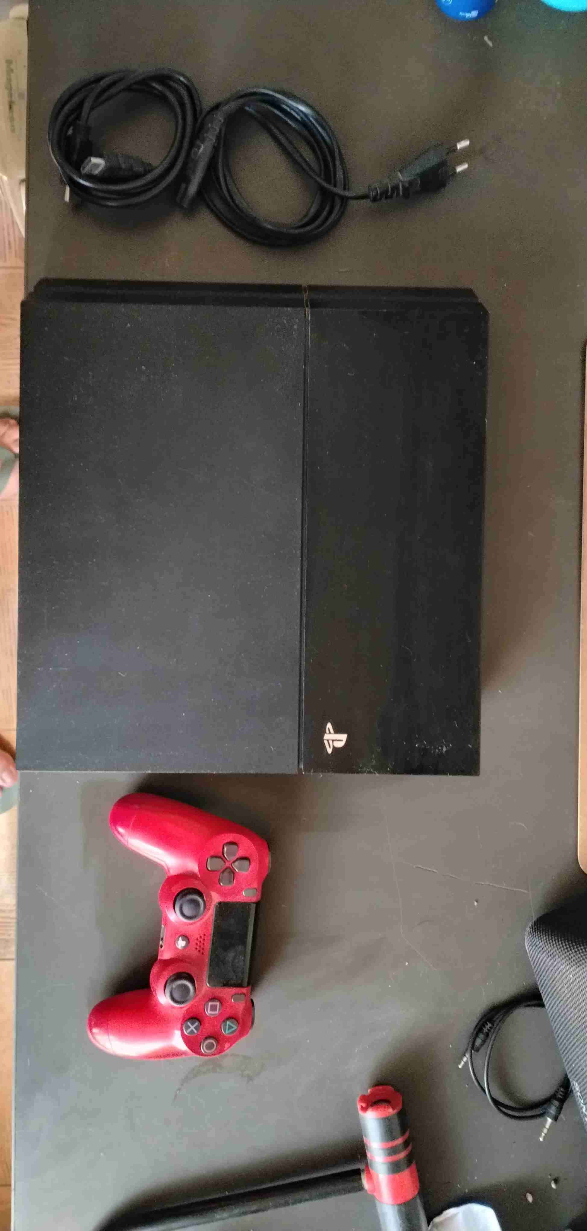 PS4fat 500gb+mando original+juegos digitales - 2