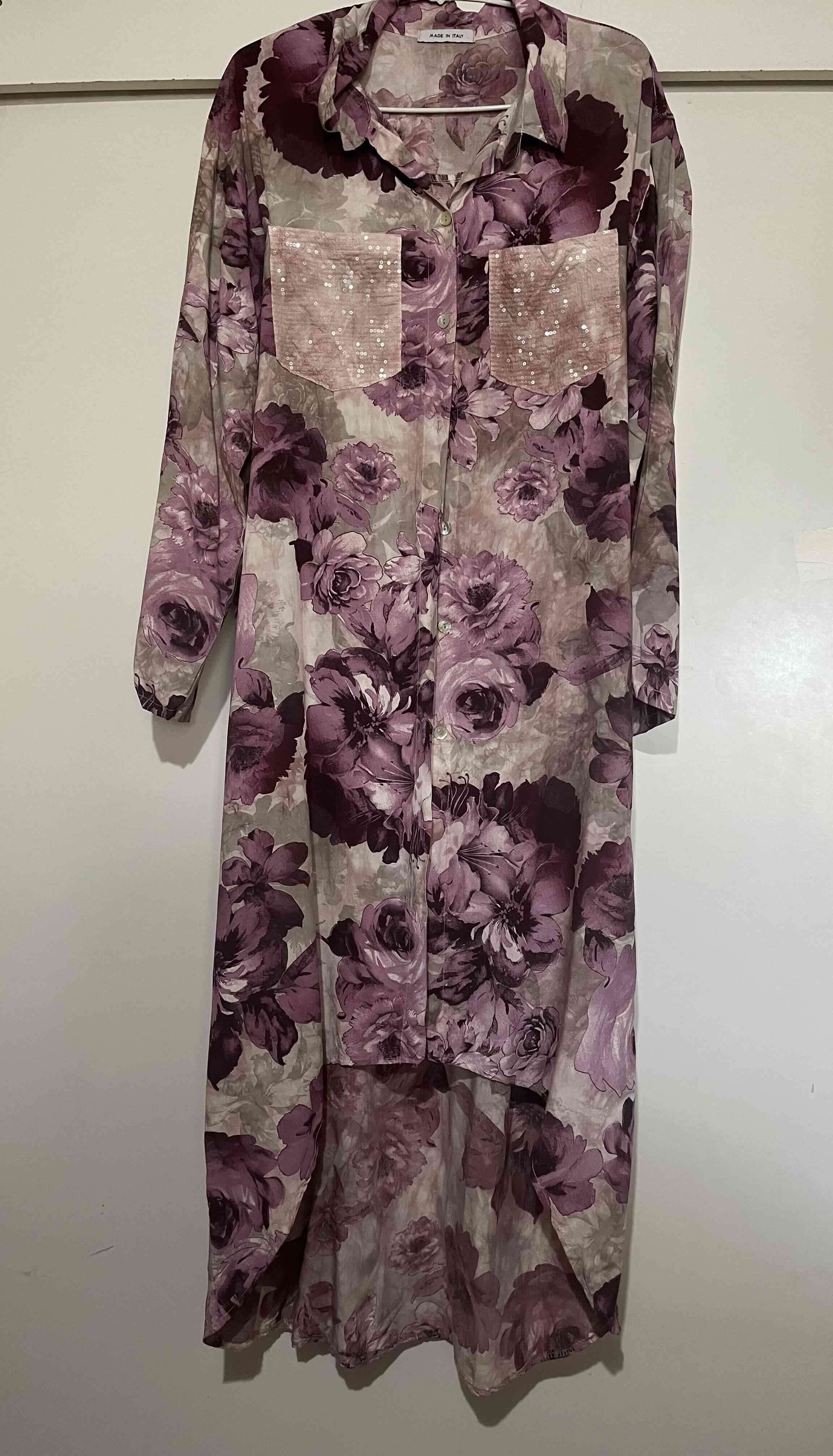 Vestido o blusón camisero floral largo