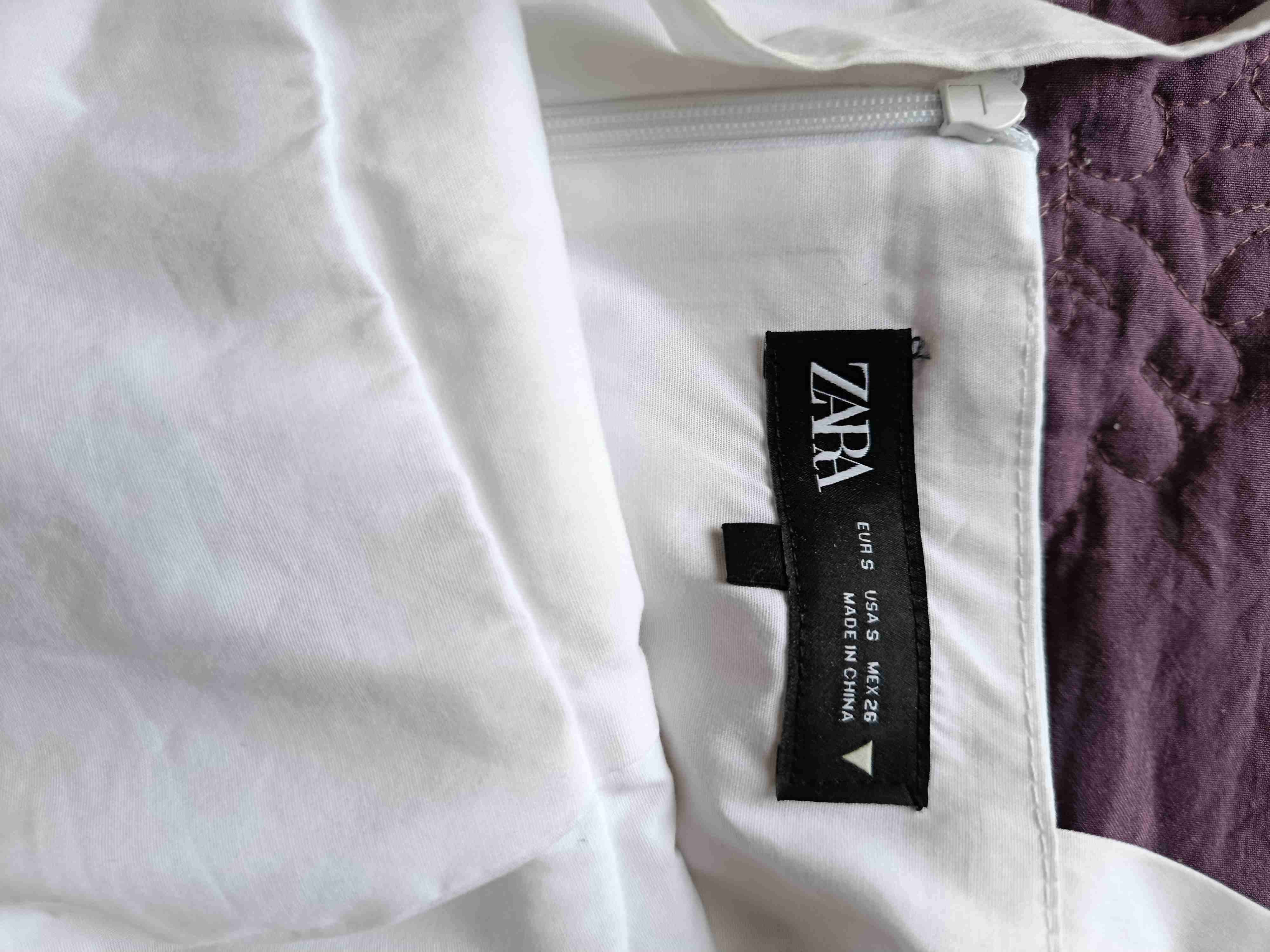 Vestido blanco elegante - miniatura 3