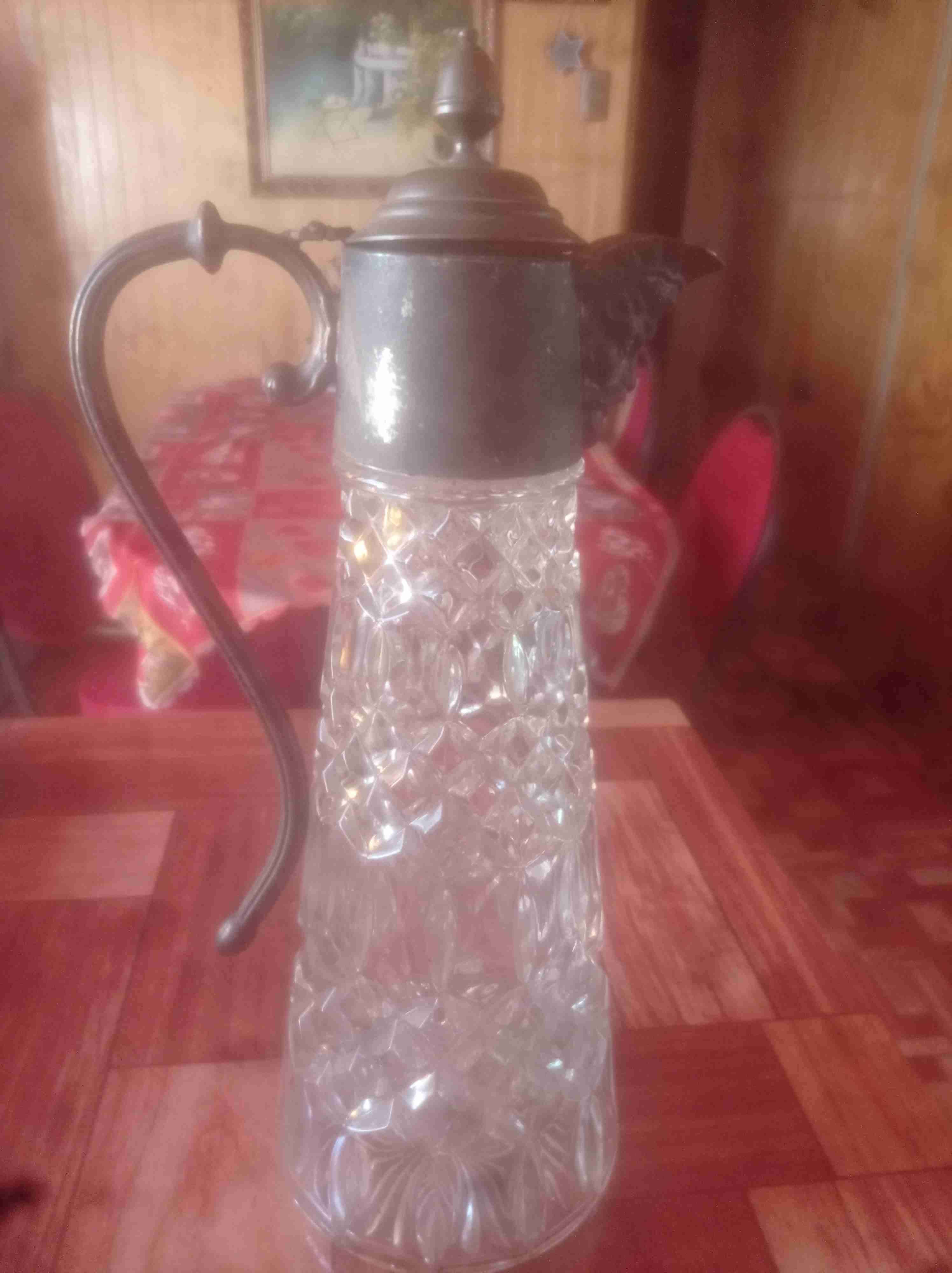 Antiguo frasco de cristal y metal - miniatura 2