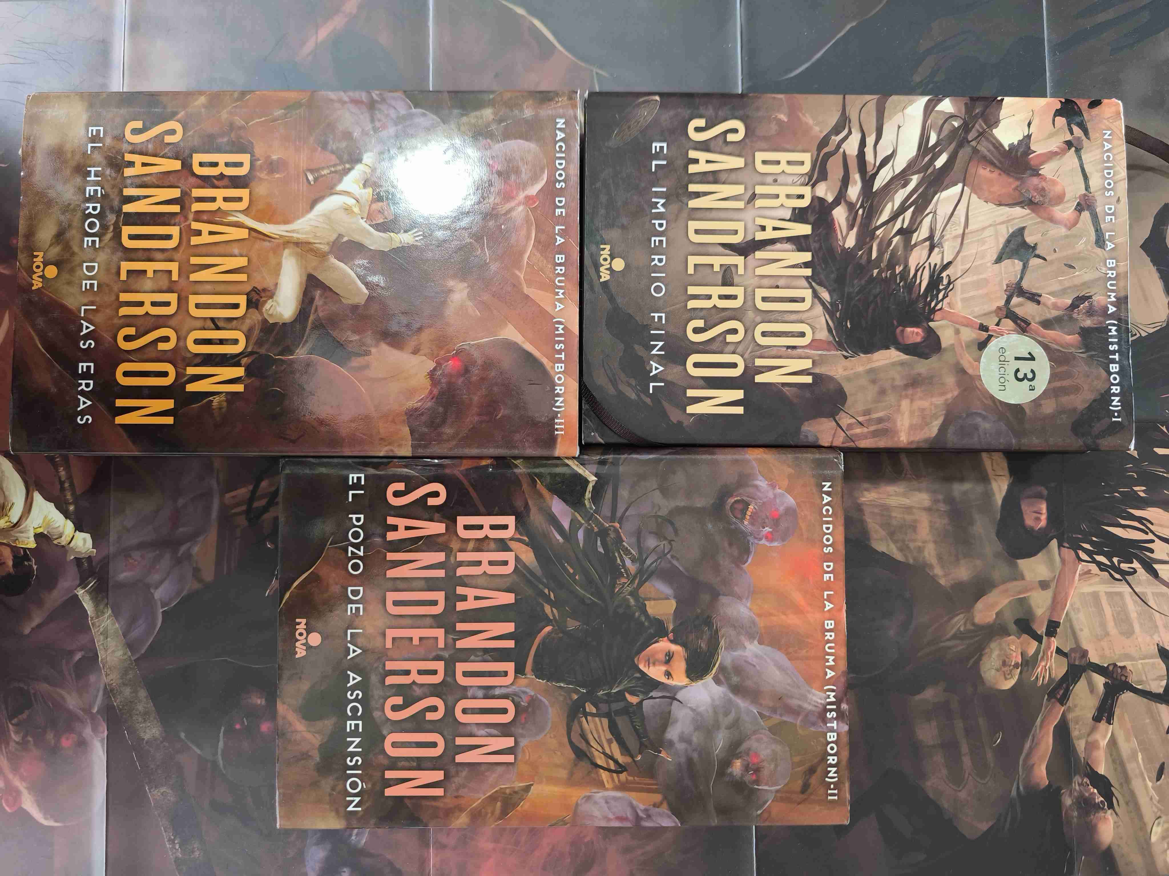 Trilogía Mistborn Brandon Sanderson - miniatura 2