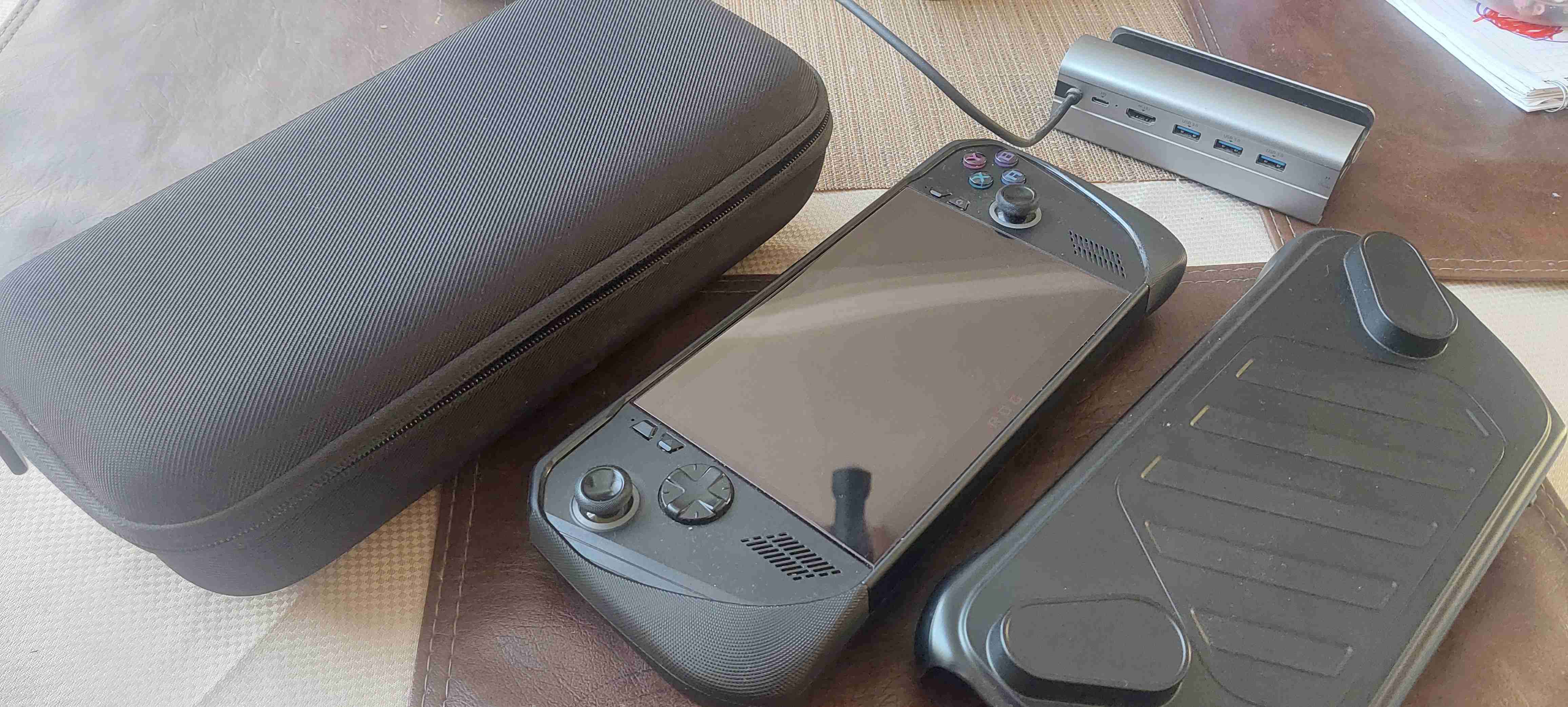 Asus rog ally x - miniatura 3