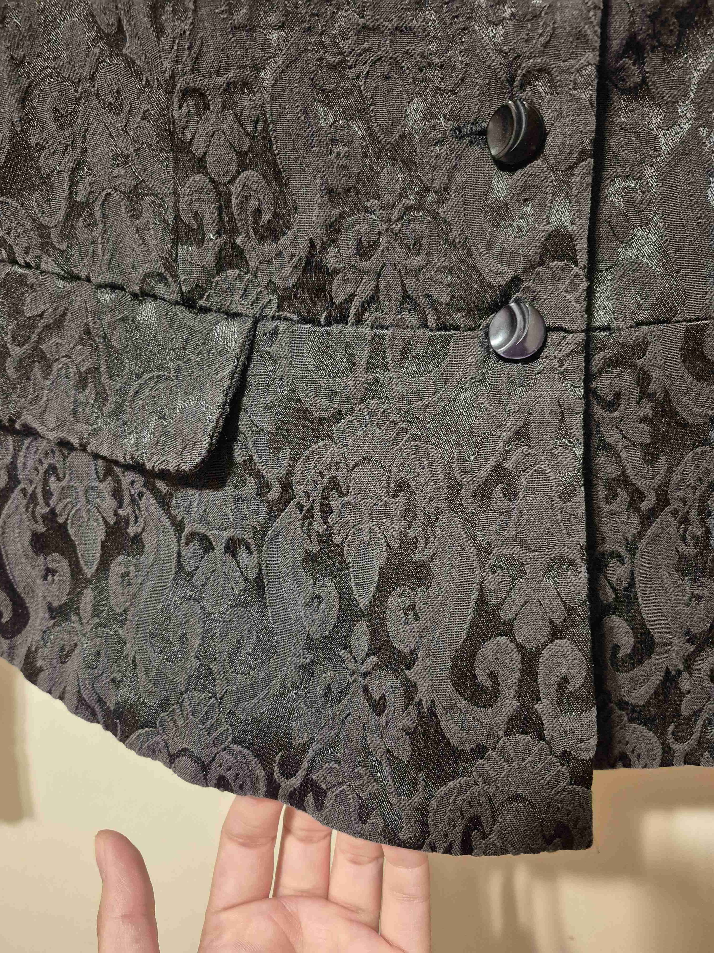 Chaqueta negra de encaje - miniatura 2