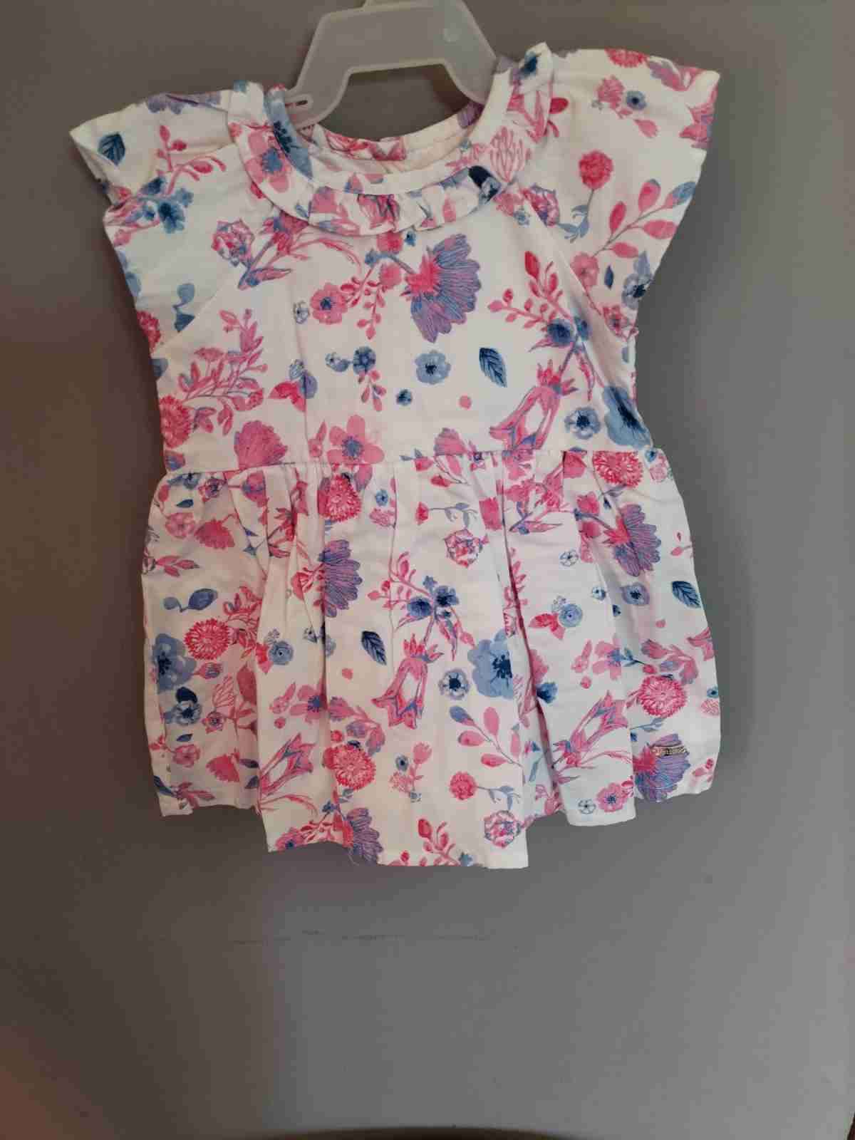 Vestido floral de bebé 3 meses