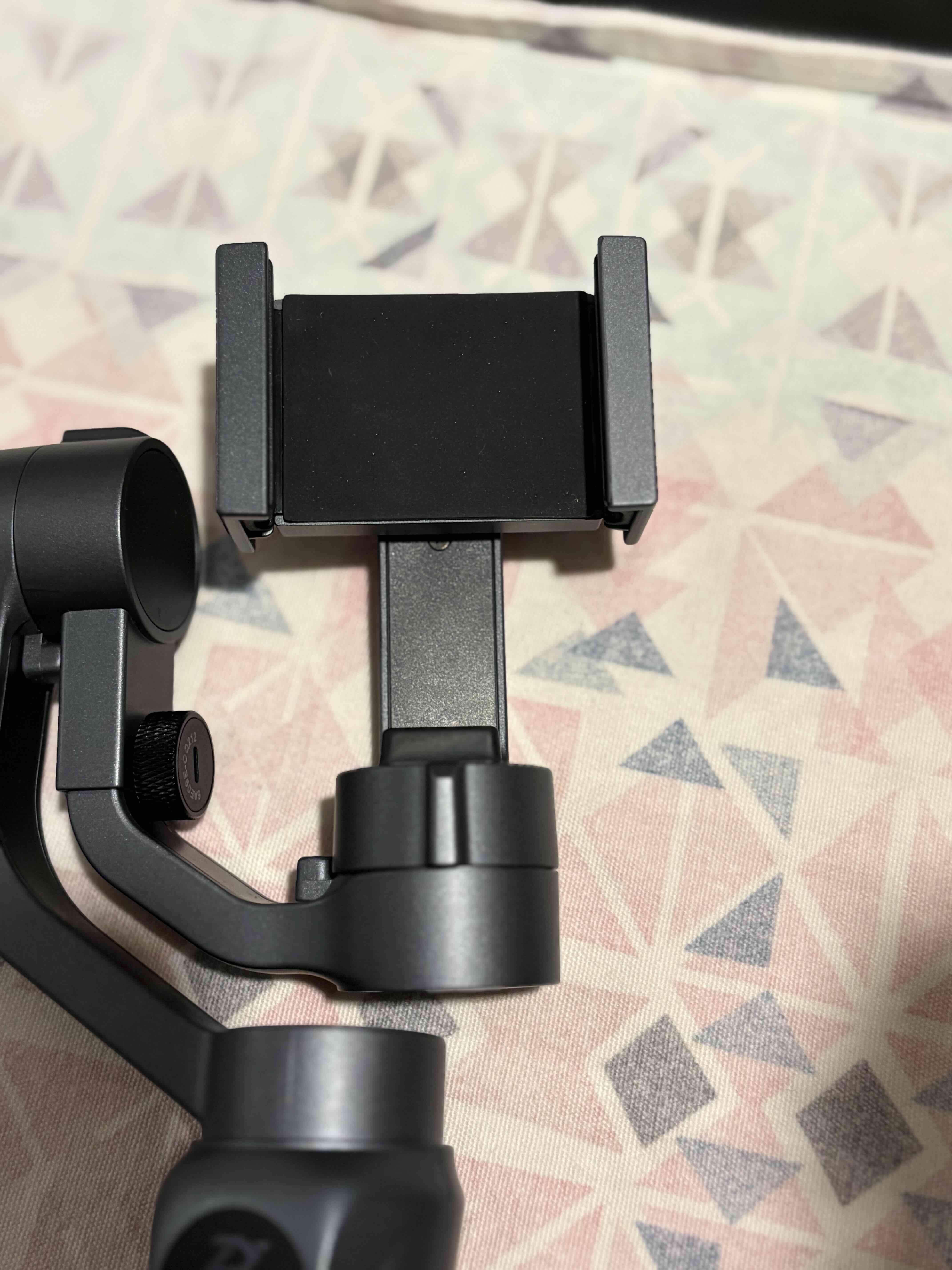 Estabilizador gimbal para teléfono - miniatura 3