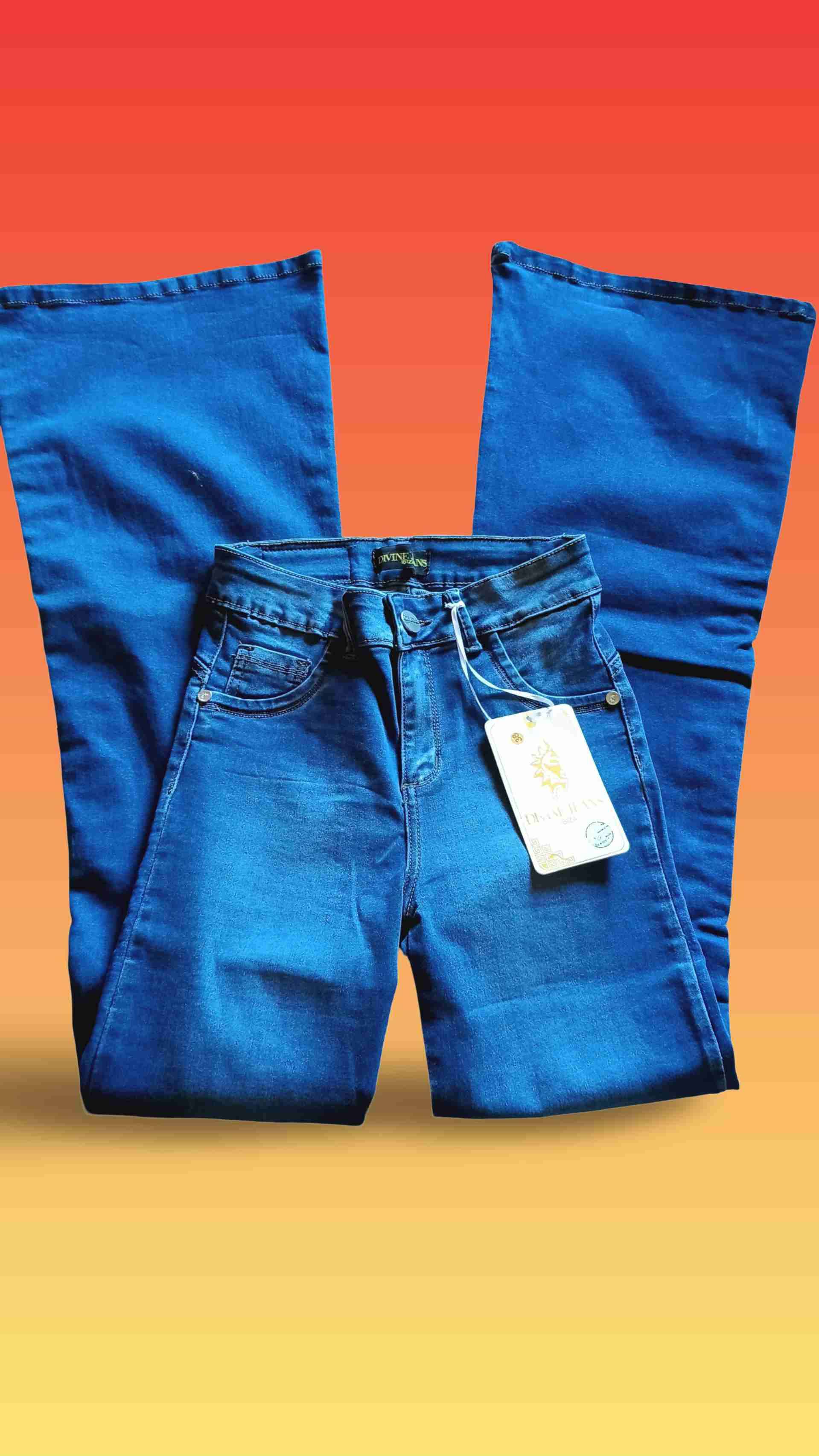 Jeans azul con botones laterales - miniatura 5