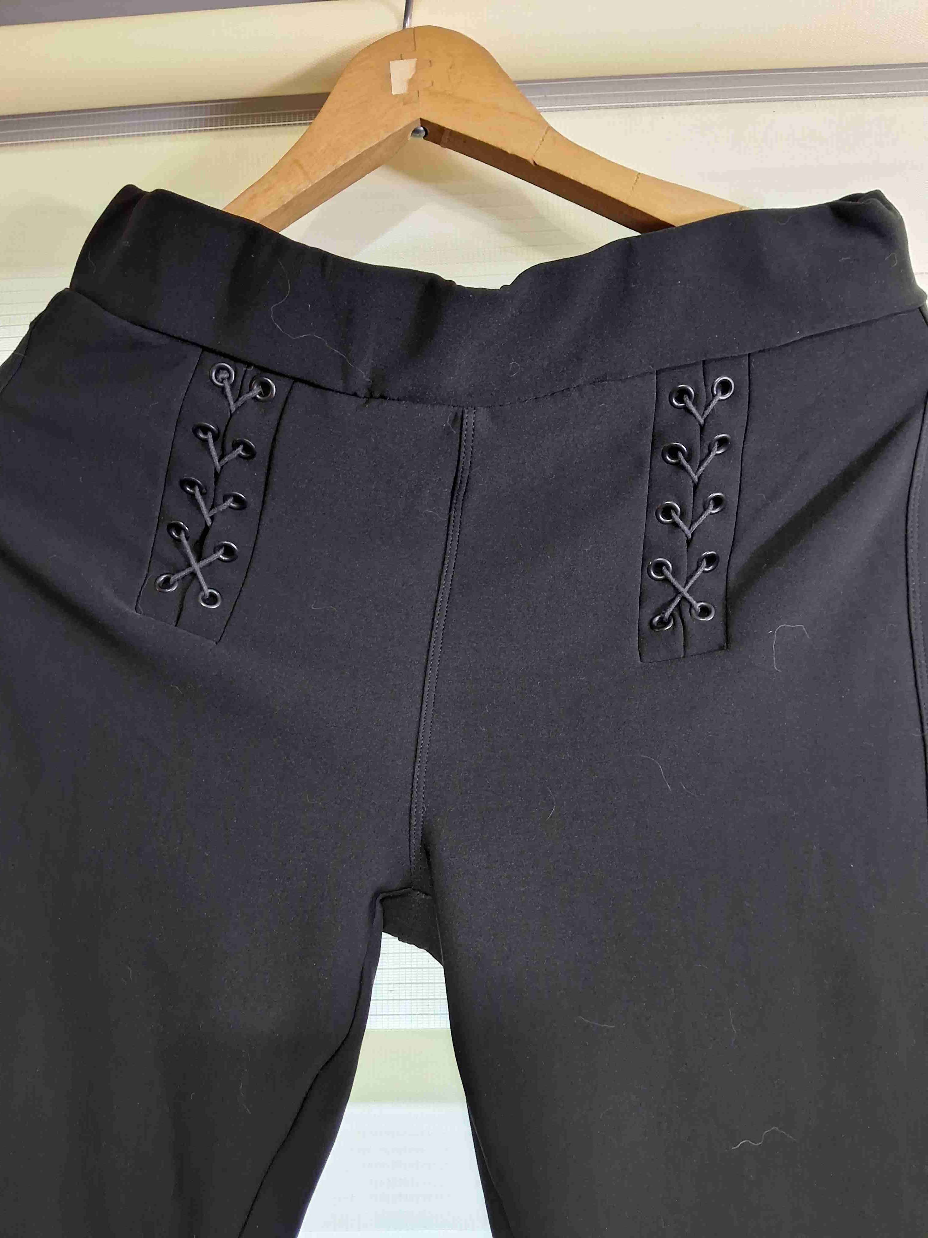 Leggings negros con detalle de cintas - miniatura 2