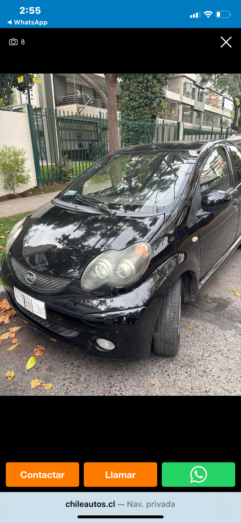 Auto negro compacto usado - miniatura 2