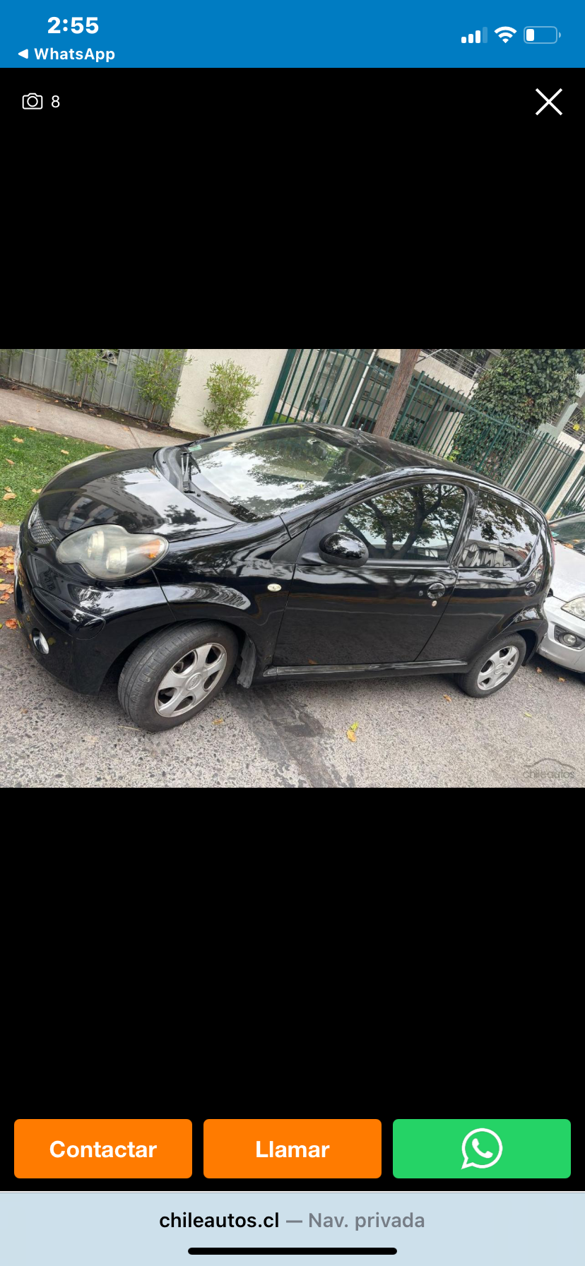 Auto negro compacto usado - miniatura 3