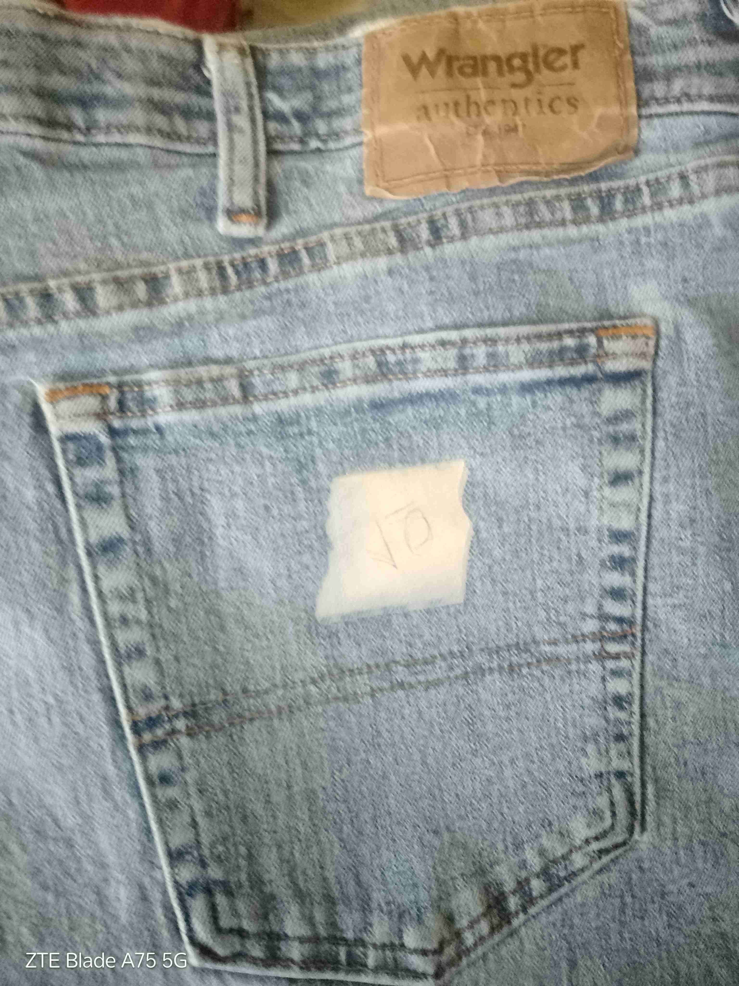 Jeans Wrangler azul clásico - miniatura 5