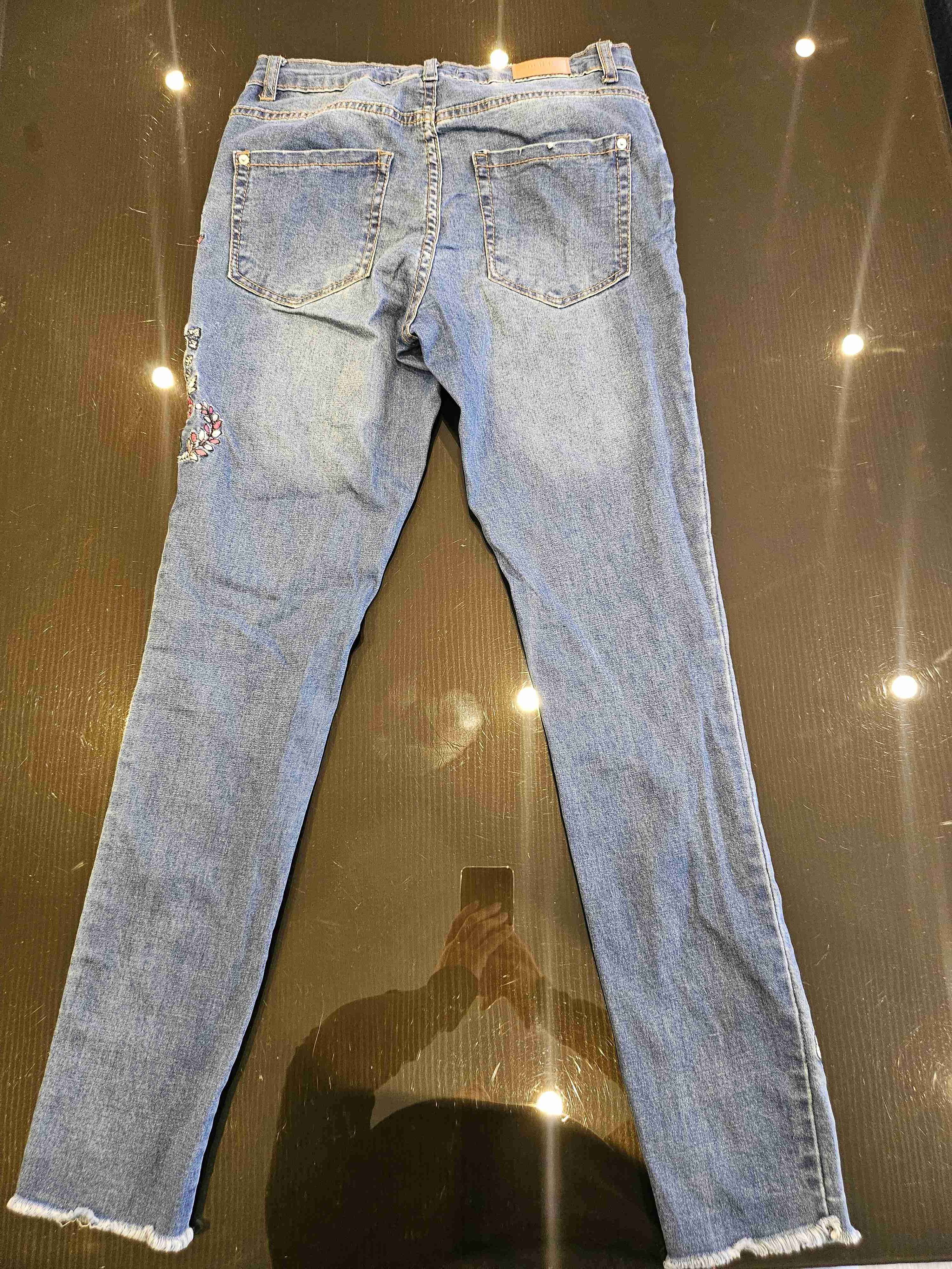 Jeans bordados azul denim - 2