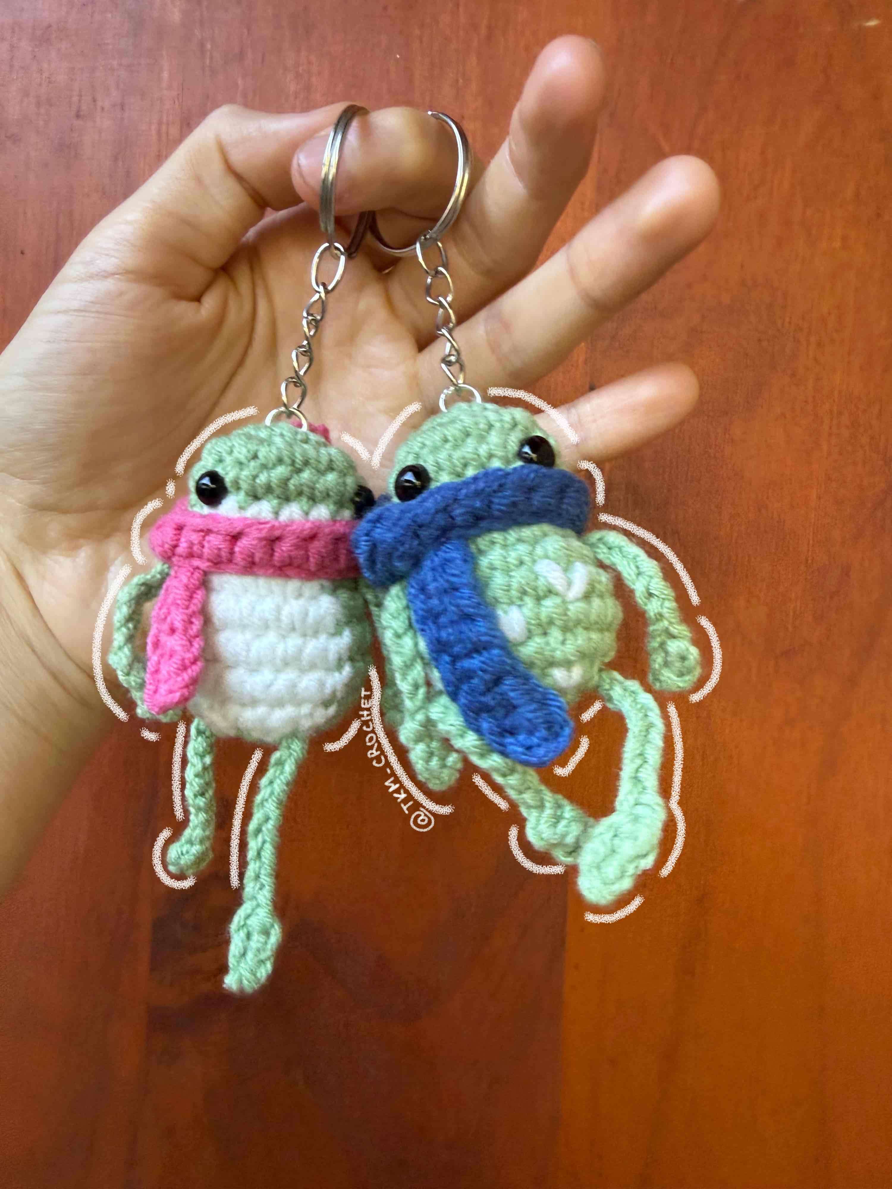 Llavero amigurumi ranitas - miniatura 2