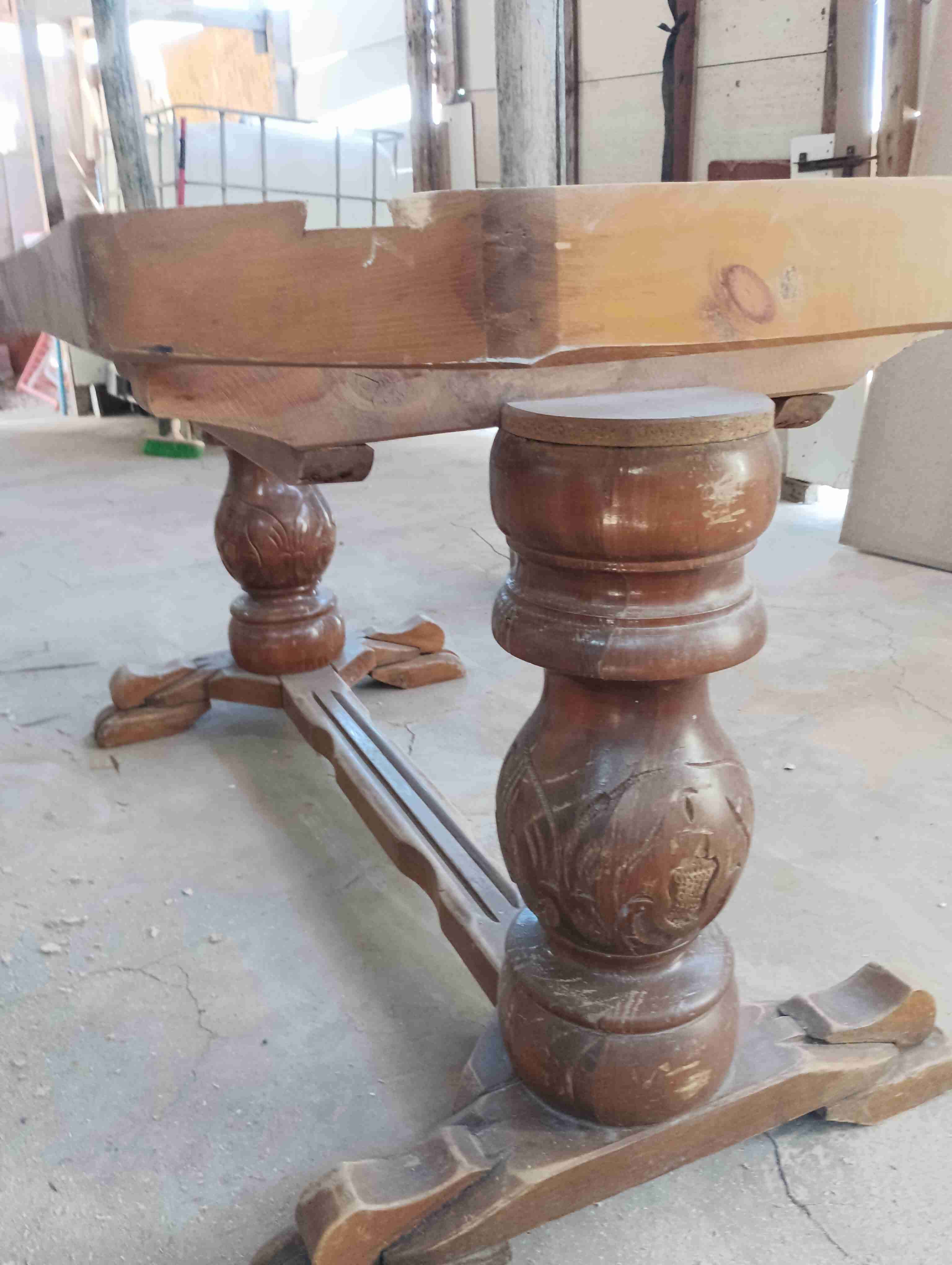 Base de mesa de madera tallada - 3