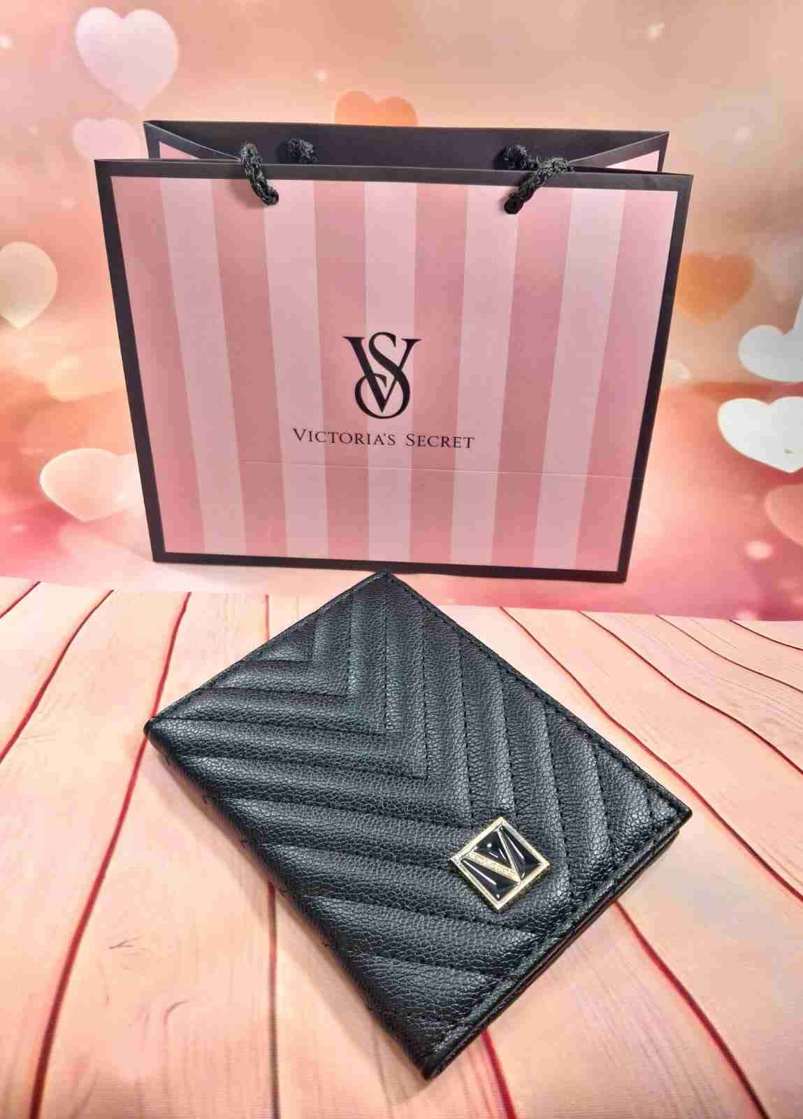Porta pasaportenegro Victoria's Secret
