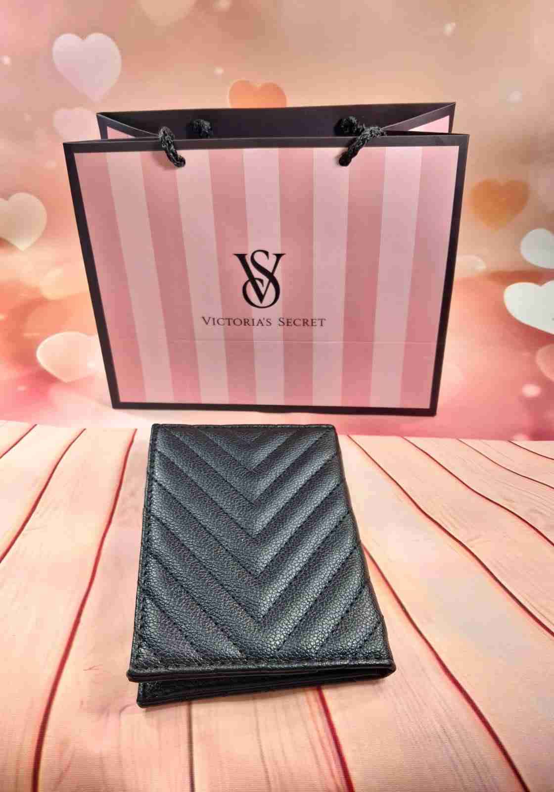 Porta pasaportenegro Victoria's Secret - miniatura 3