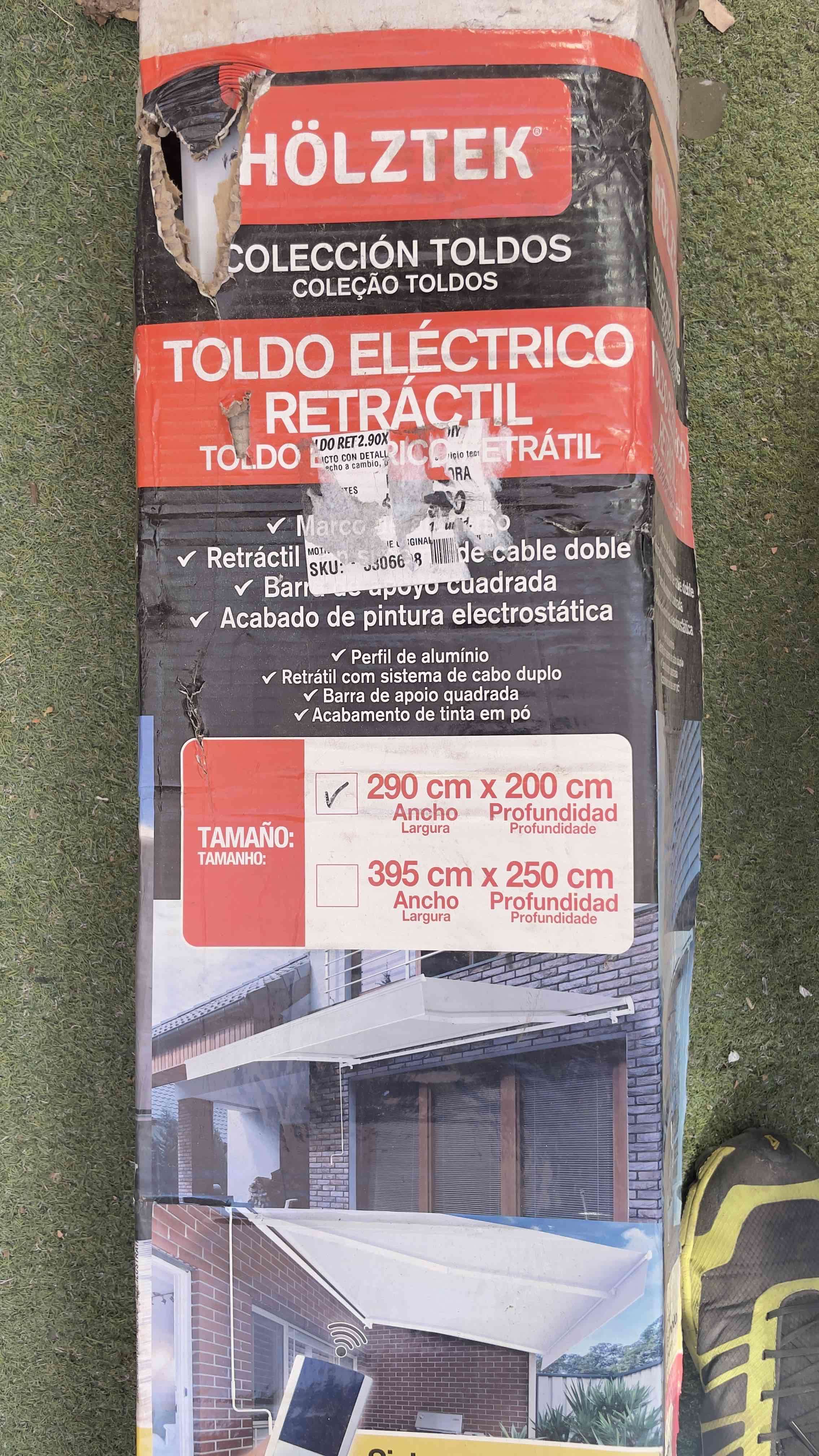 Toldo eléctrico retráctil Hölztek