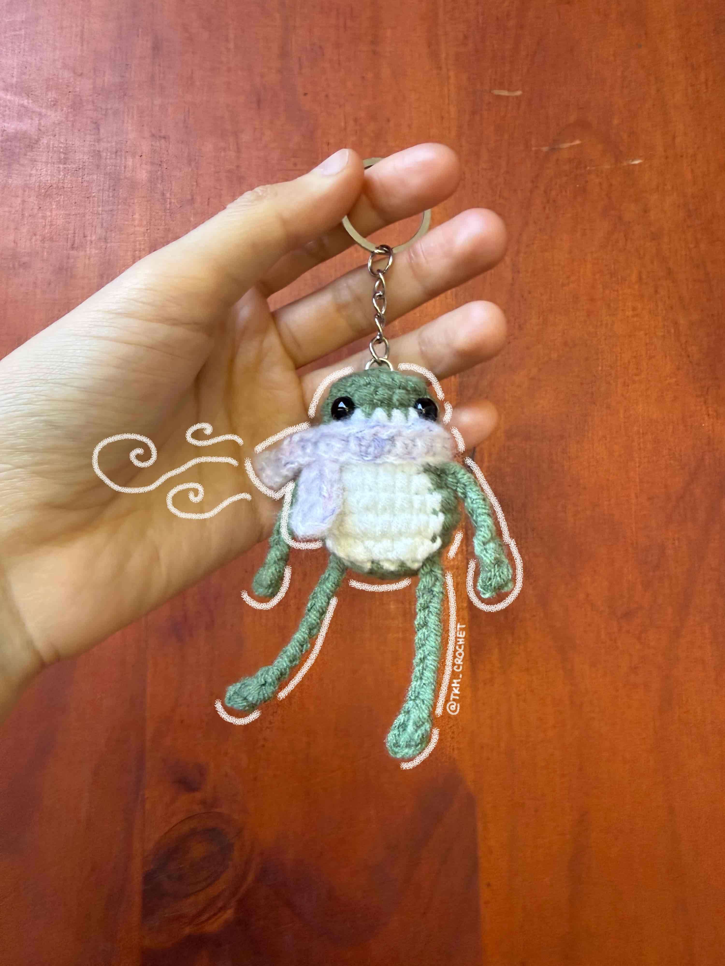 Llaveros ranita Amigurumi + accesorio - 3