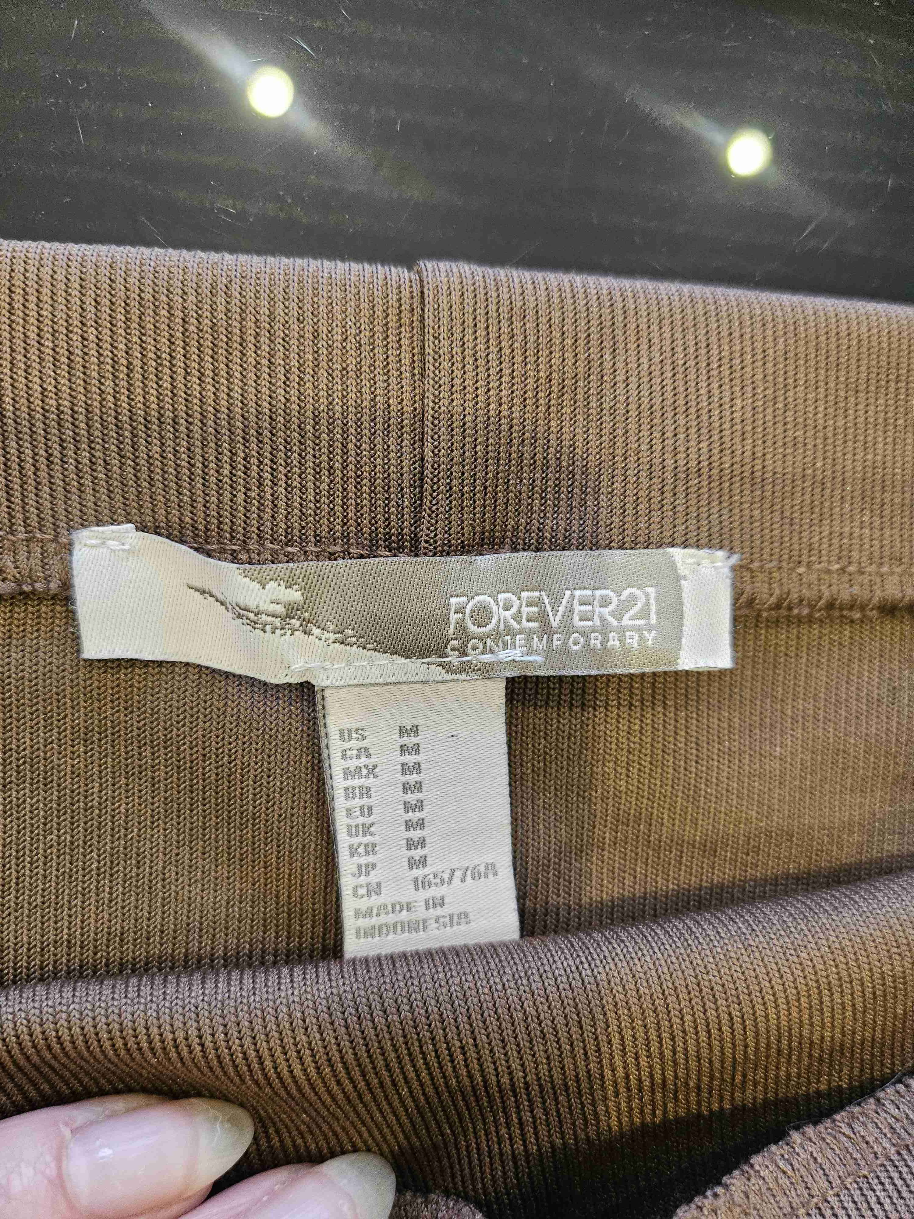 Falda lápiz beige - miniatura 2