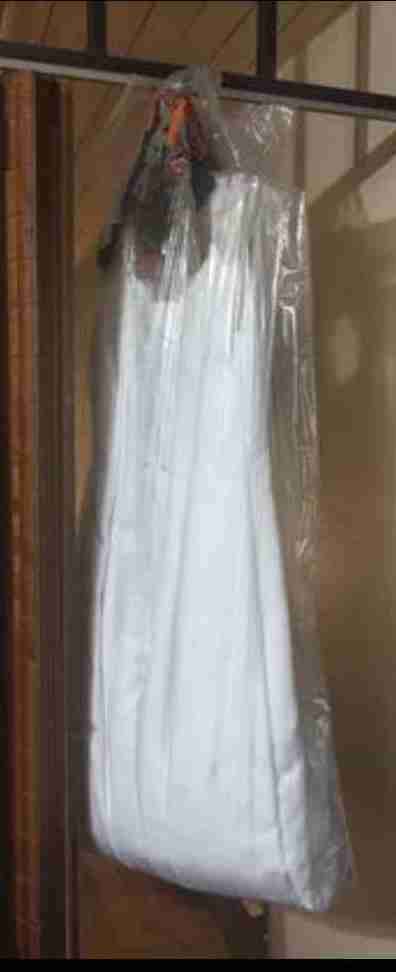 Vestido de novia blanco elegante - miniatura 5