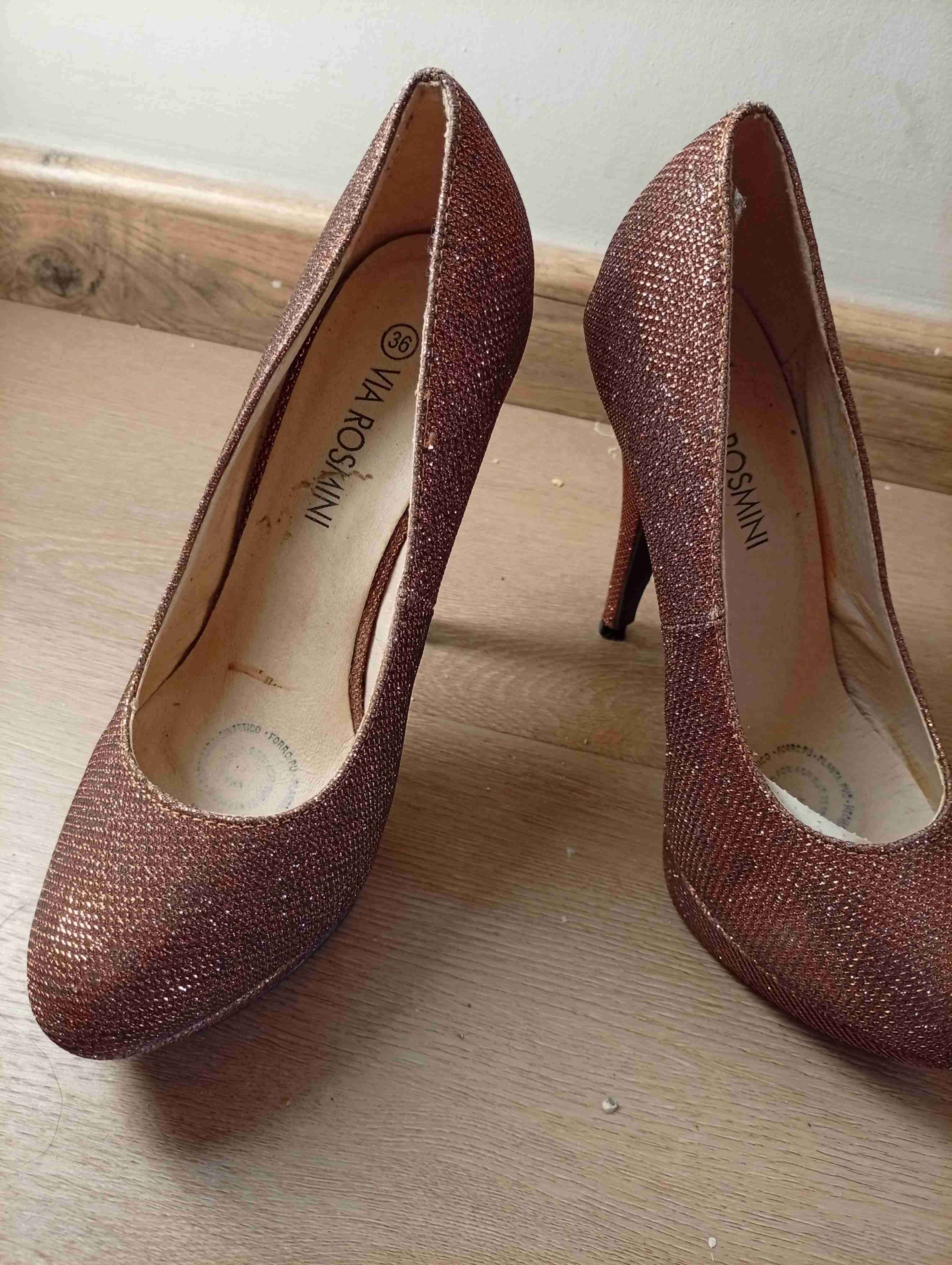 Tacones brillantes Via Rosmini