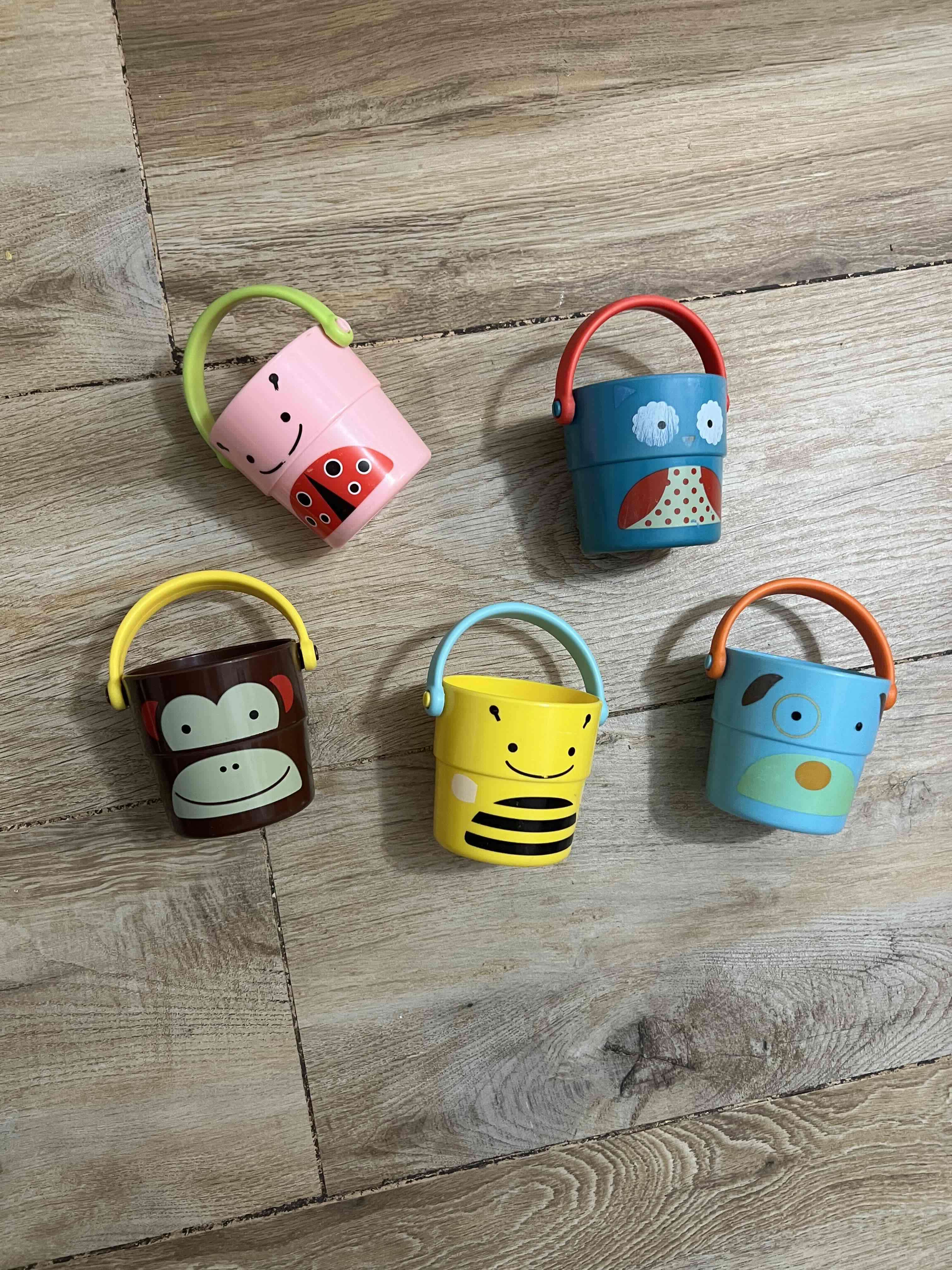 Set de baldes infantiles con diseño - 5