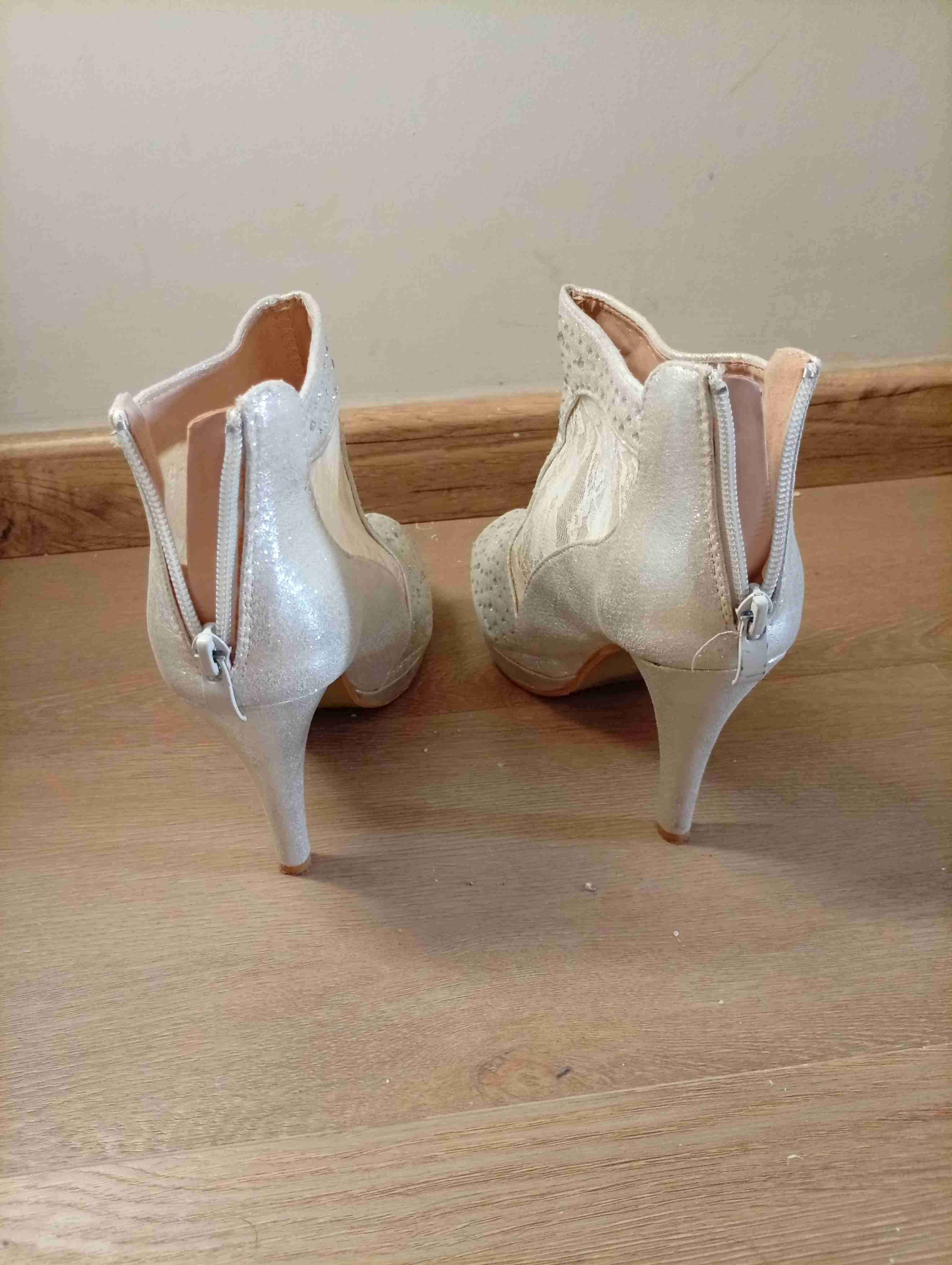 Botines de encaje brillantes - miniatura 3