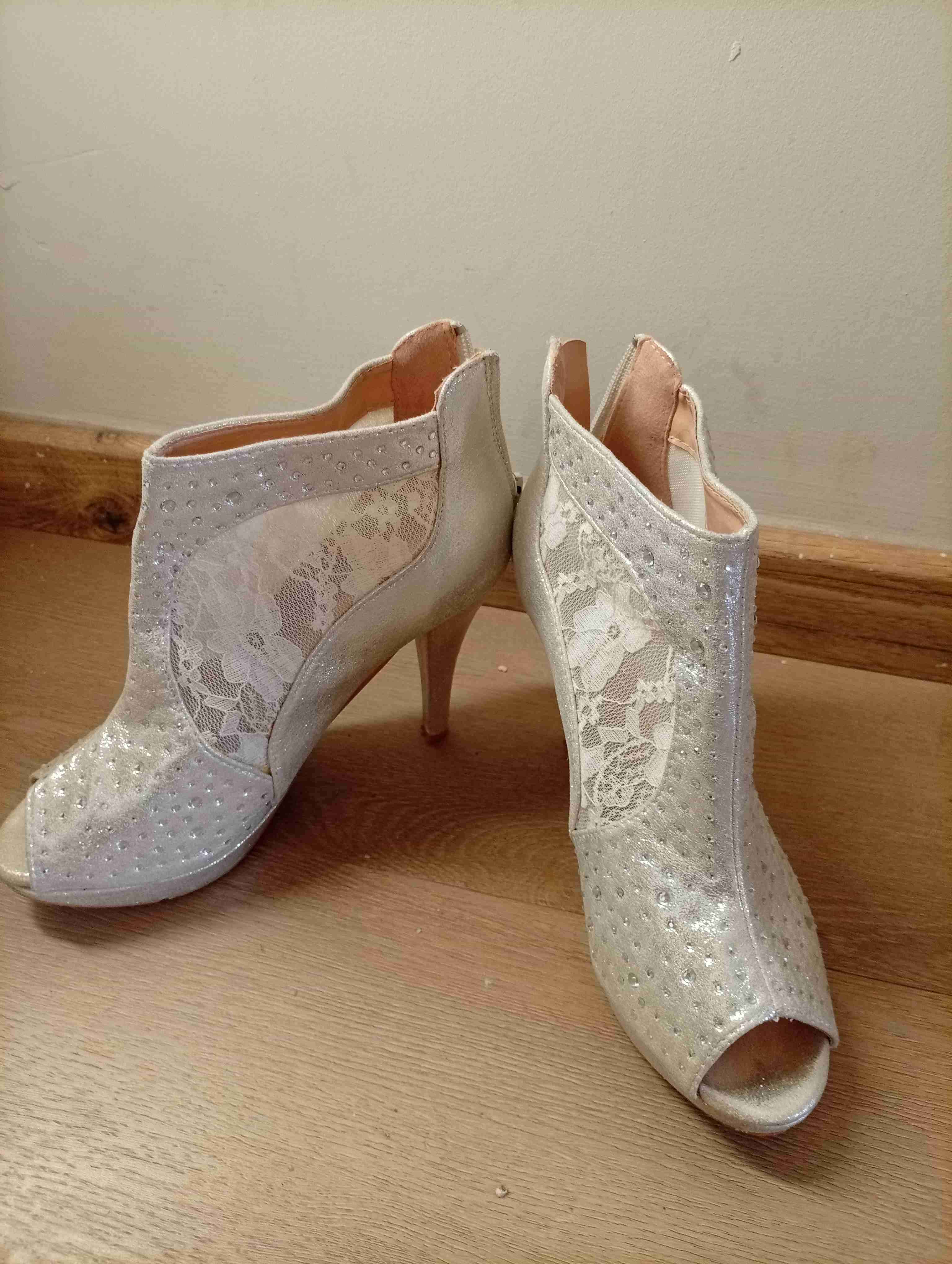 Botines de encaje brillantes - miniatura 4