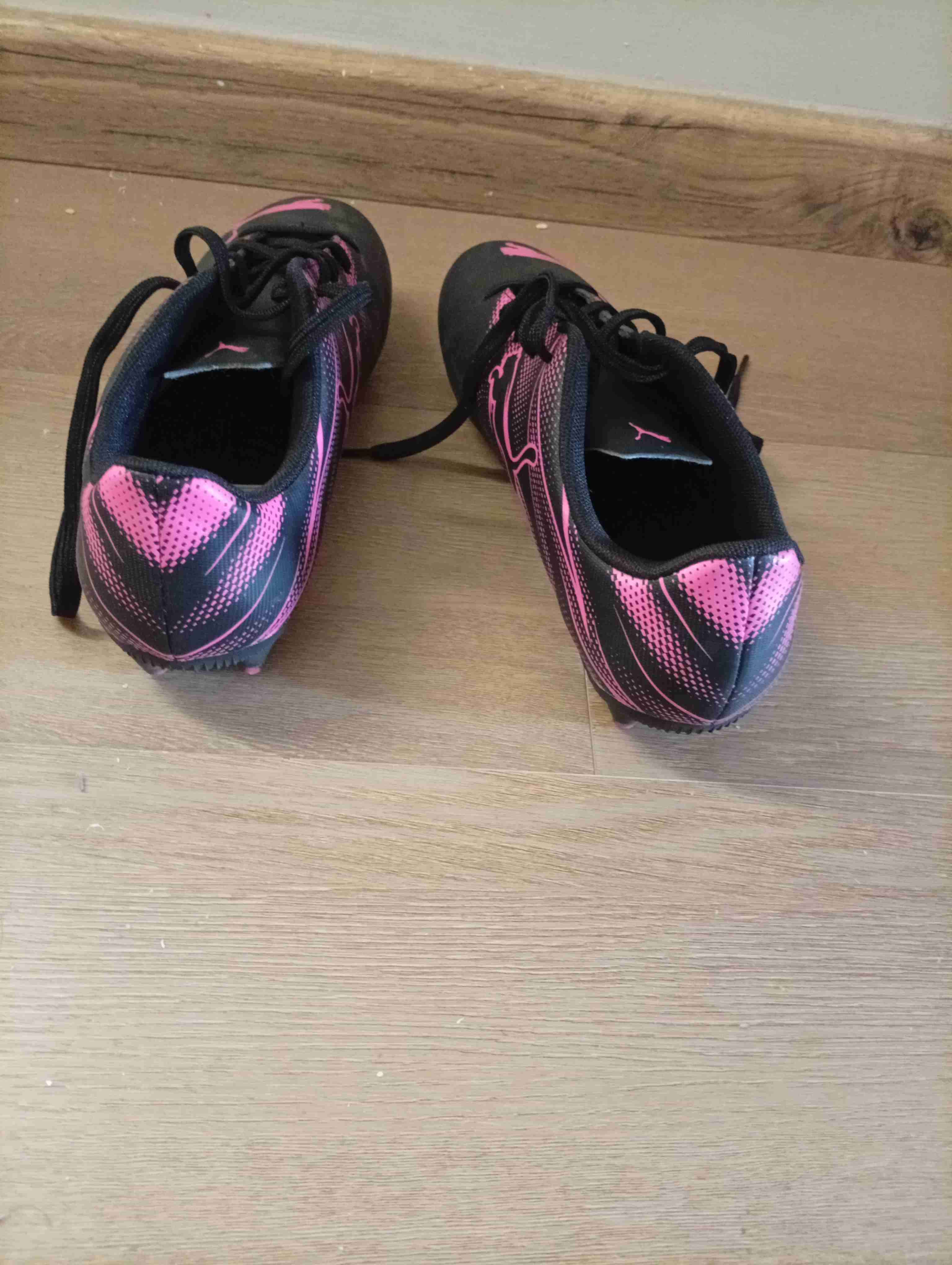 Zapatillas deportivas niño negras y rosas talla38. - miniatura 2