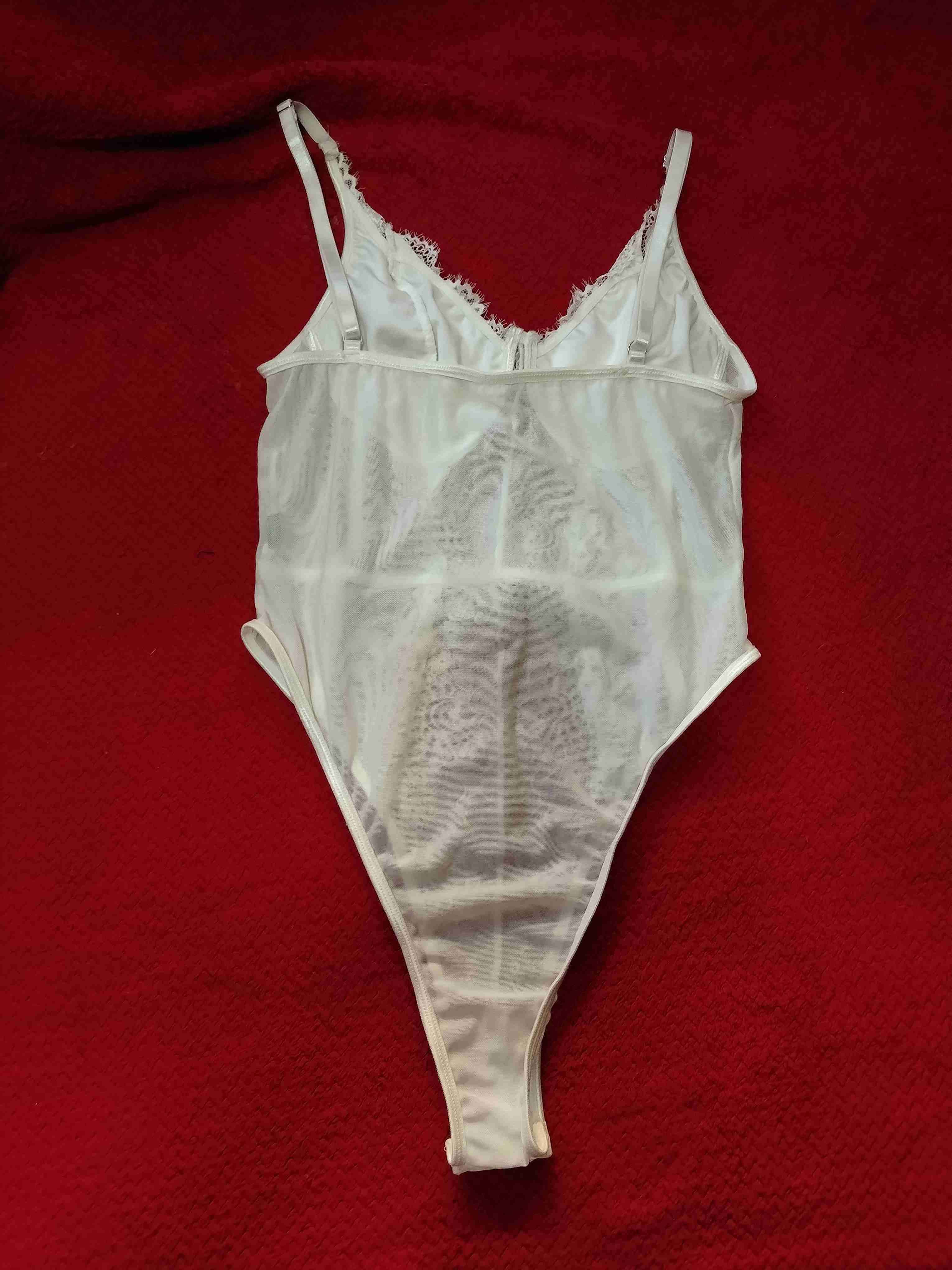 Body de encaje blanco elegante - miniatura 2