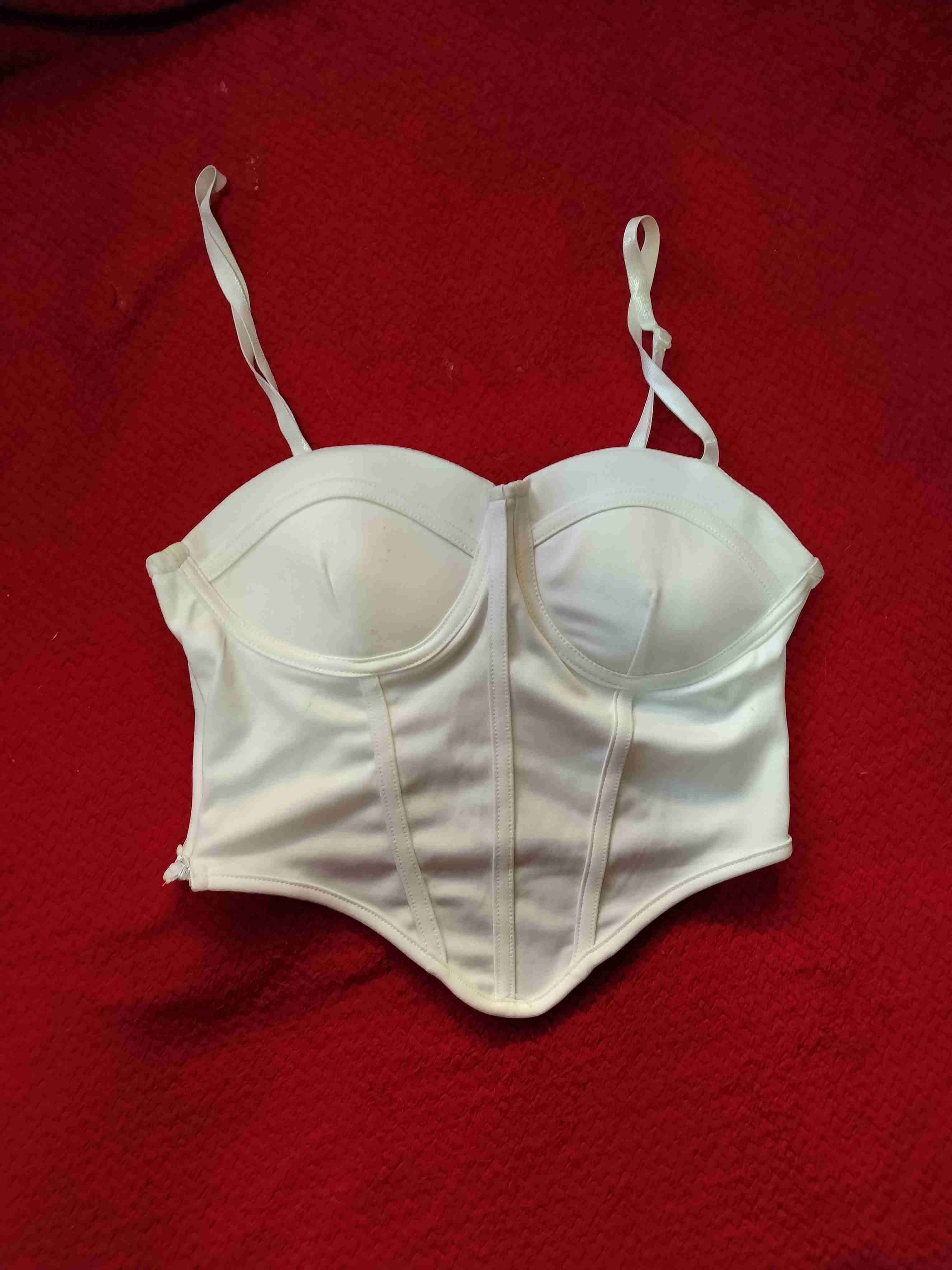 Corset blanco sin tirantes
