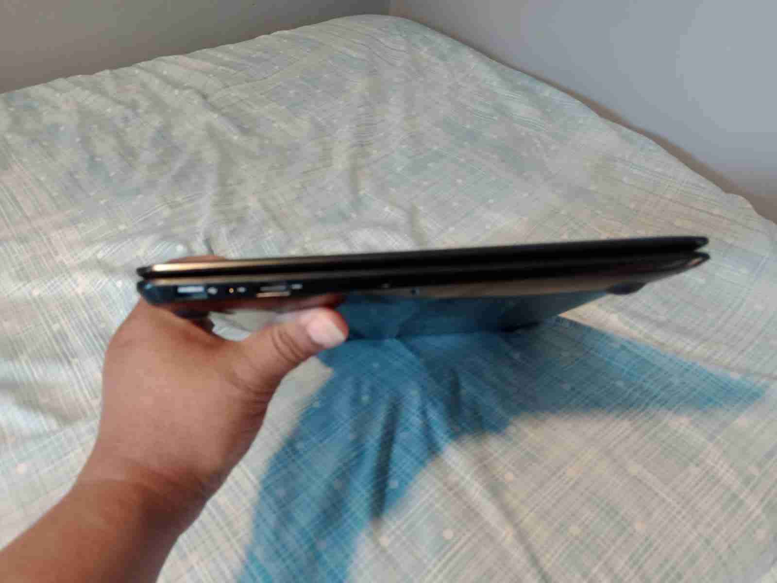 Notebook Intel Core i7 - miniatura 4