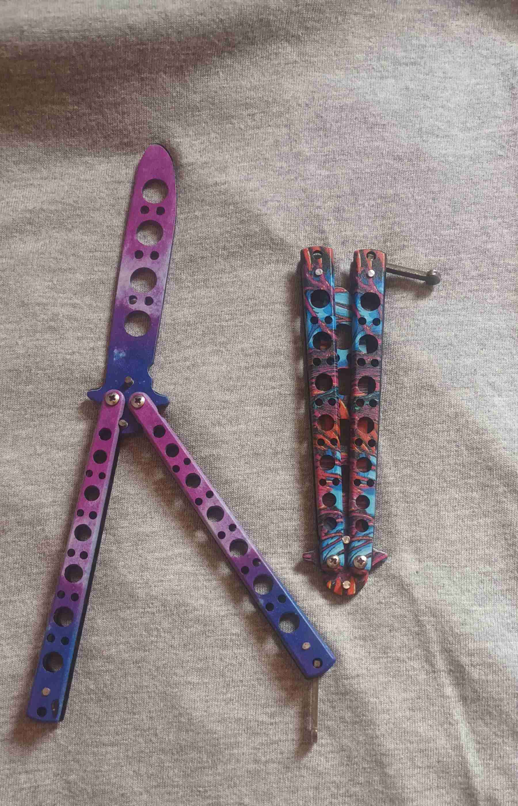 Cuchillos mariposa de práctica - miniatura 4