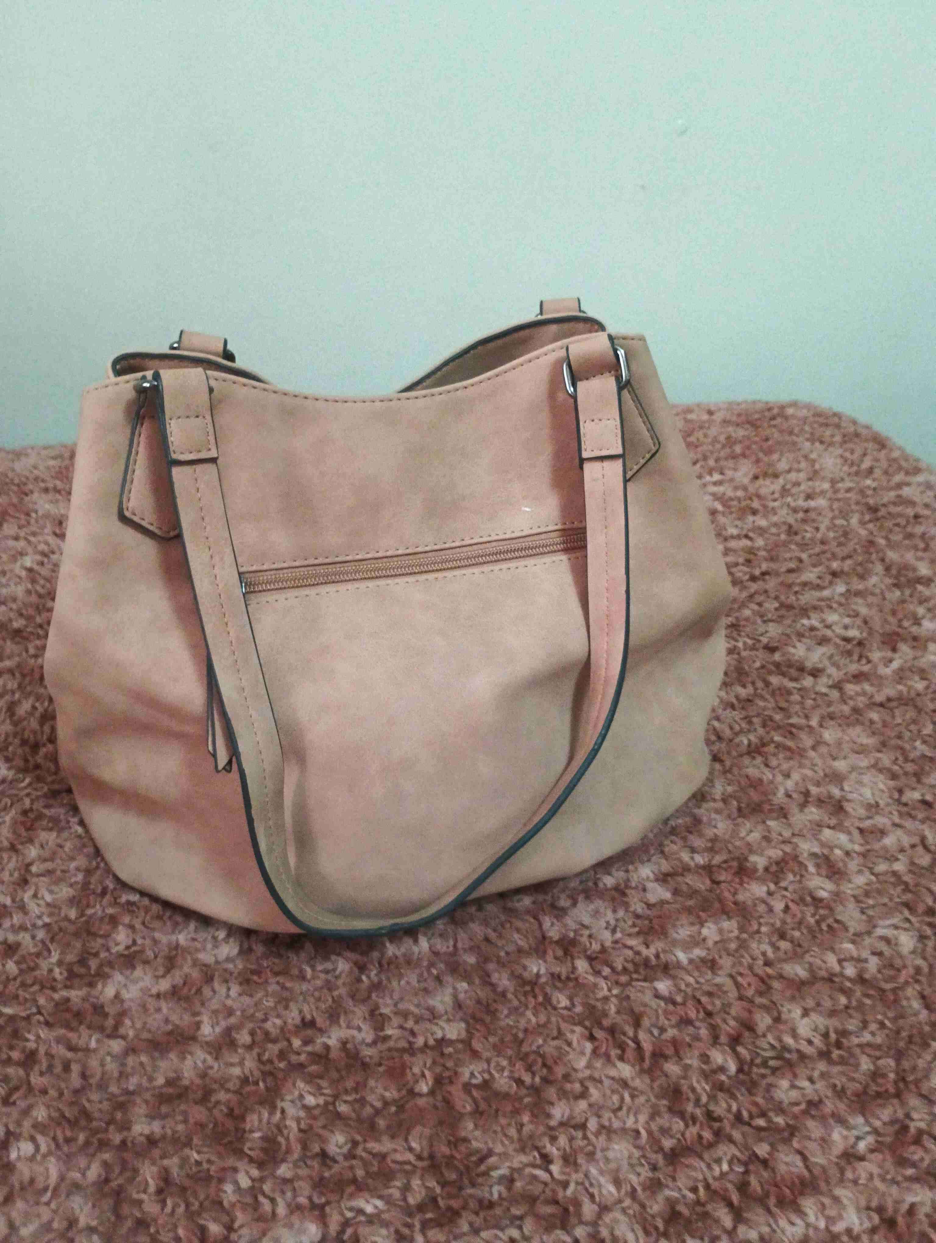 Cartera beige con detalles brillantes - miniatura 2