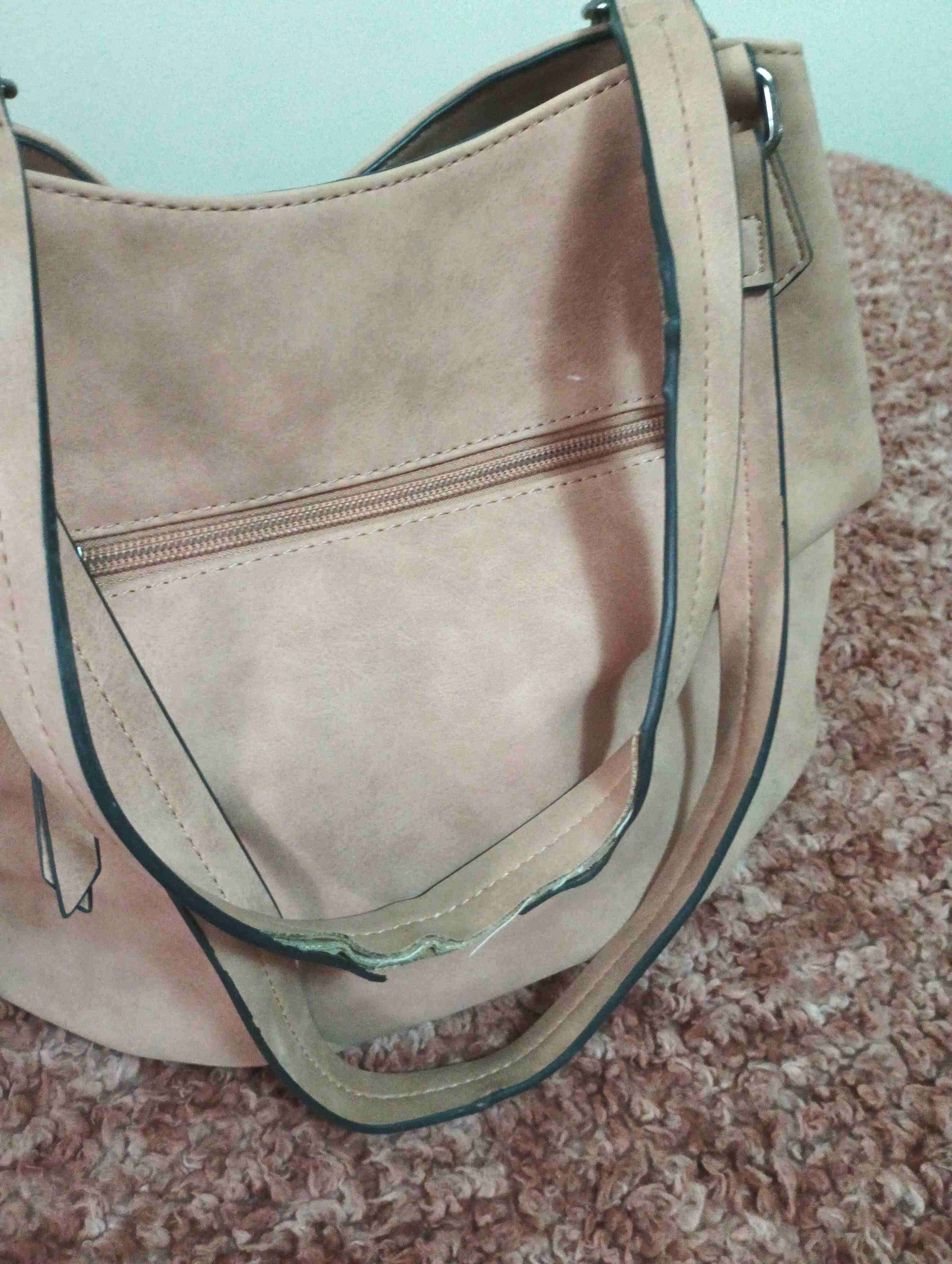 Cartera beige con detalles brillantes - miniatura 3